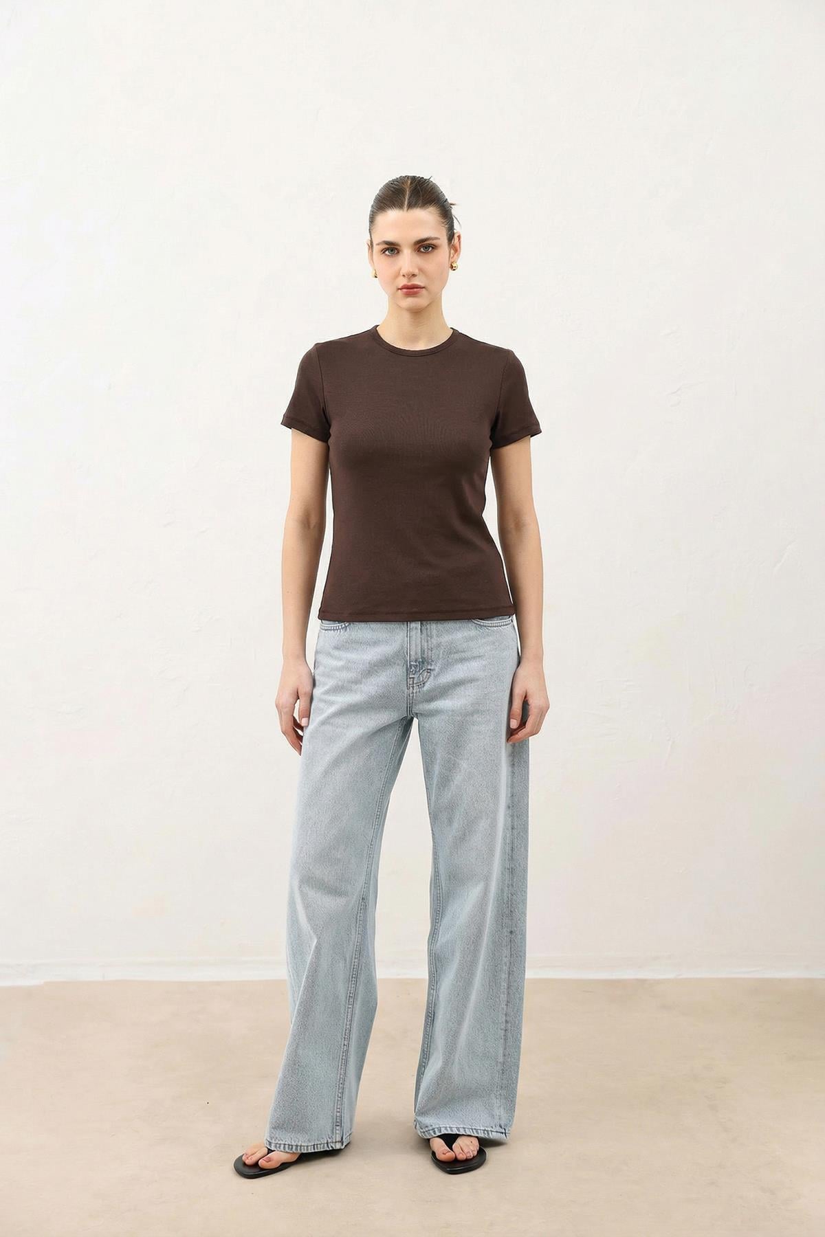 Antioch Kahve Kadın Basic T-Shirt