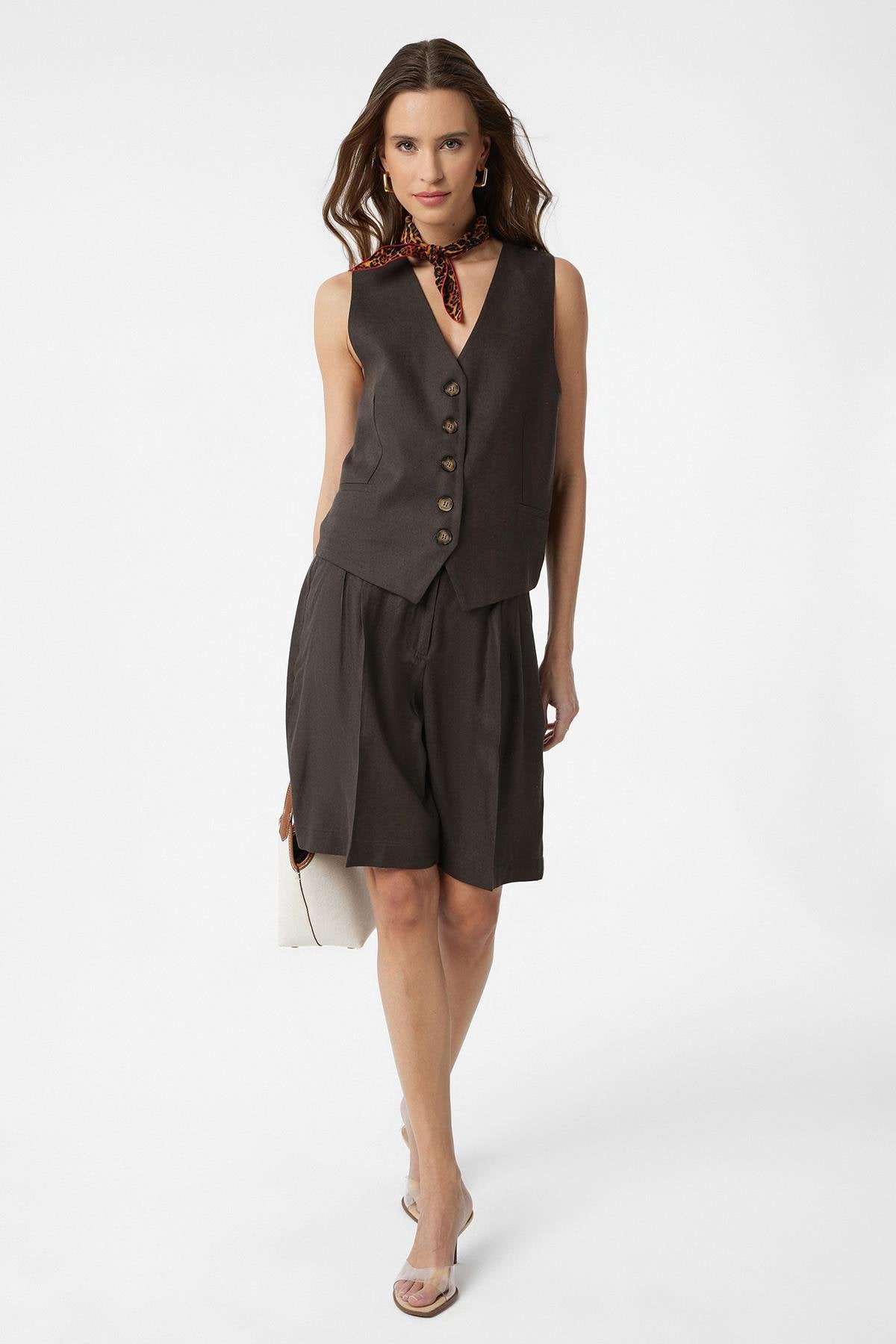 Antioch-Kahve Keten Karışımlı Kadın Bermuda-Şort-2-Milagron.com