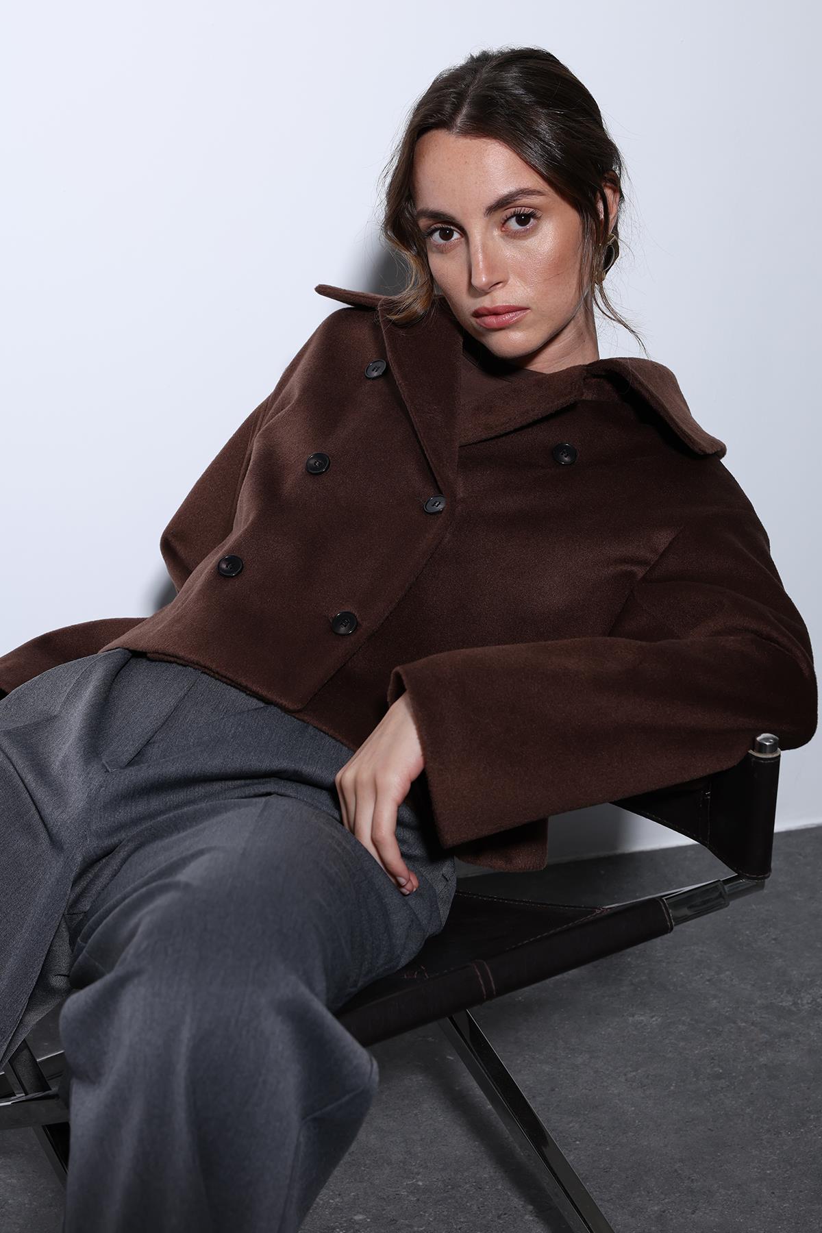 Antioch-Antioch Kahve Kruvaze Kadın Kısa Kaban-Kaban-1-Milagron.com