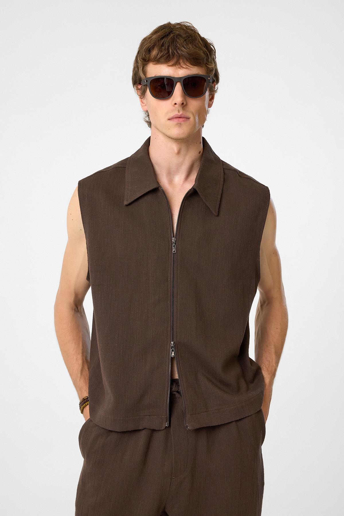 Antioch-Kahve Polo Yaka Dokulu Erkek Yelek-Yelek-1-Milagron.com