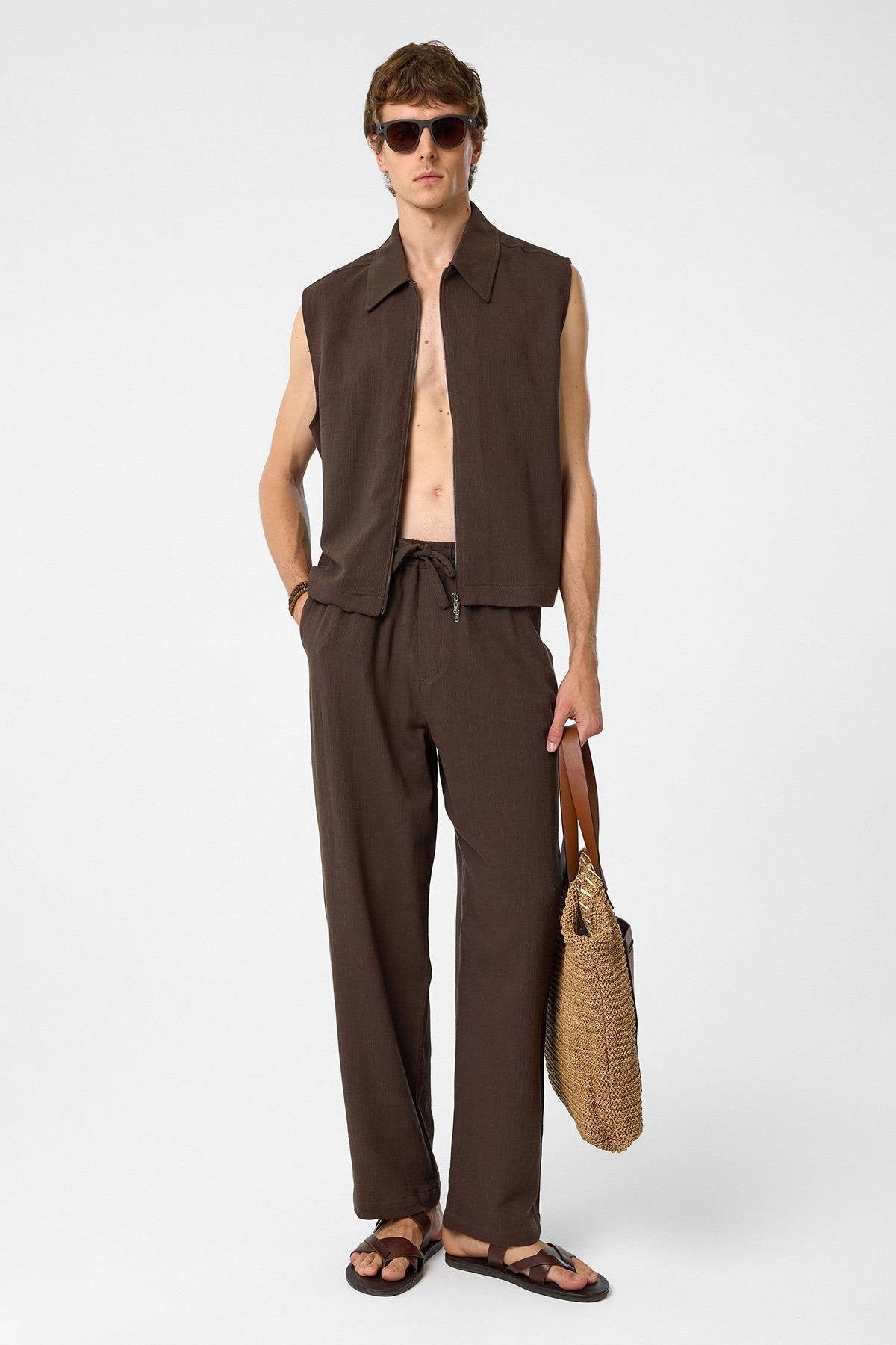 Antioch-Kahve Polo Yaka Dokulu Erkek Yelek-Yelek-4-Milagron.com