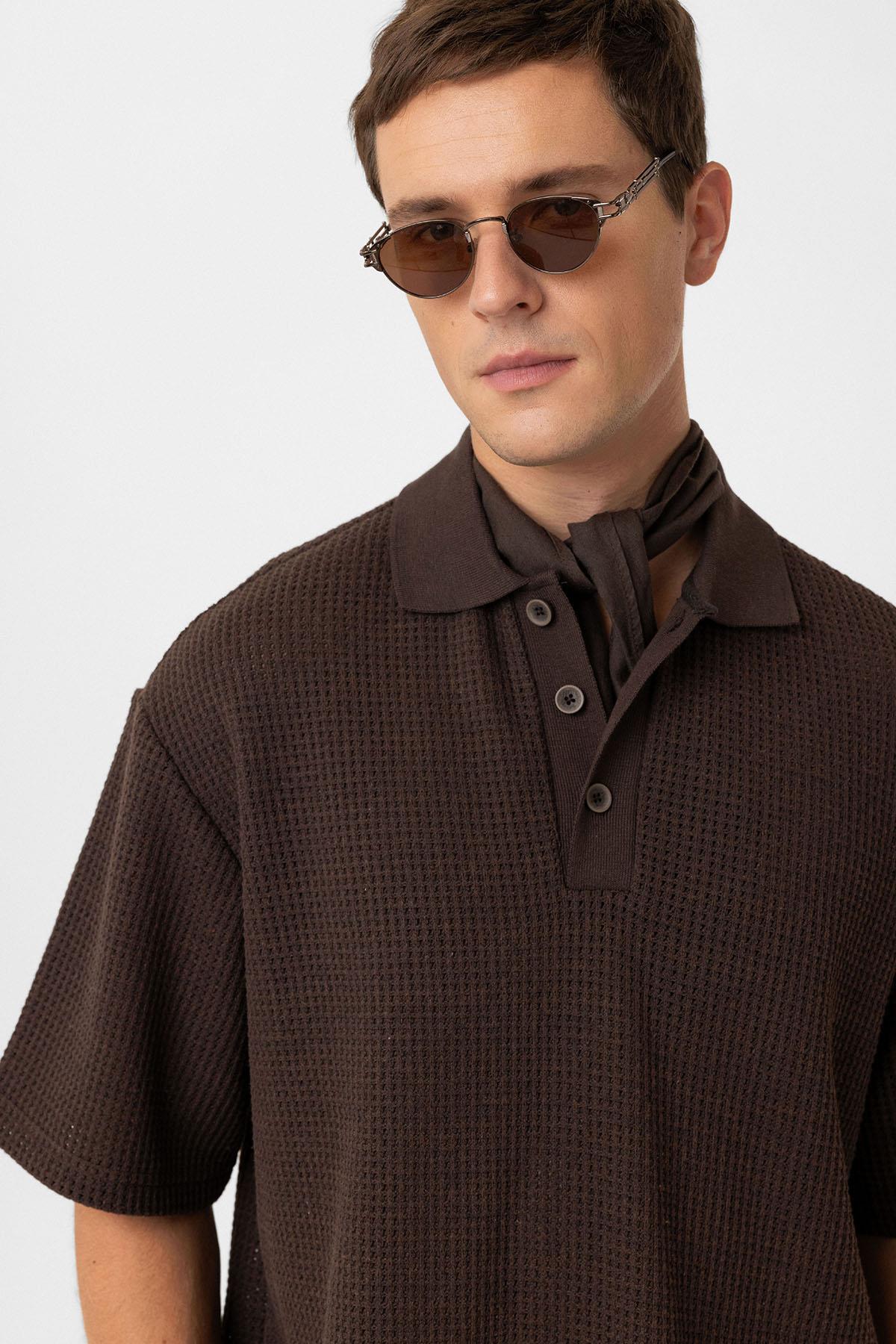 Antioch-Kahve Polo Yaka Dokulu Relaxed Erkek T Shirt-T-Shirts-3-Milagron.com