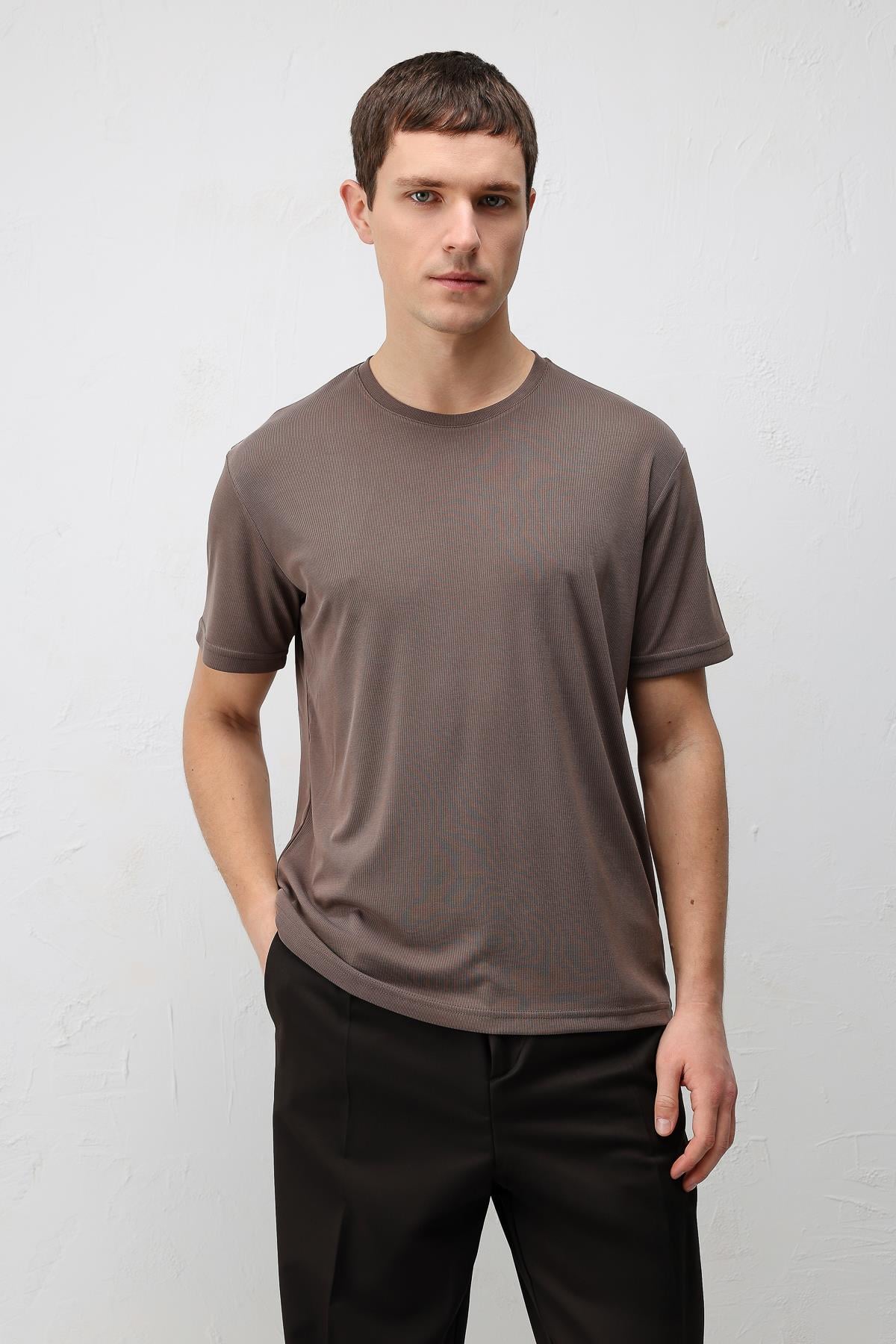 Antioch Kahve Premium Dokulu Erkek T-Shirt
