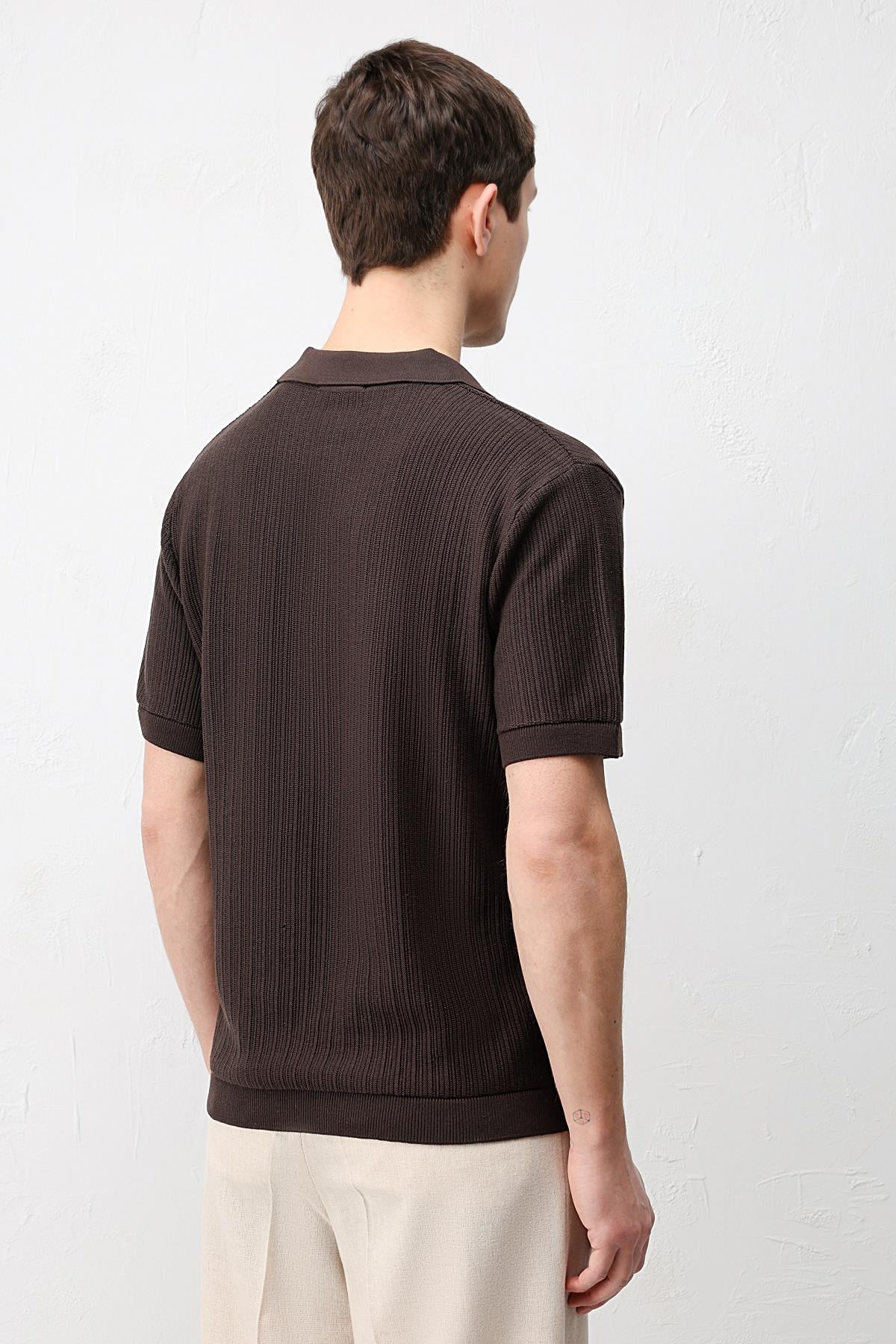 Antioch Kahve Premium Dokulu Erkek Triko T-Shirt