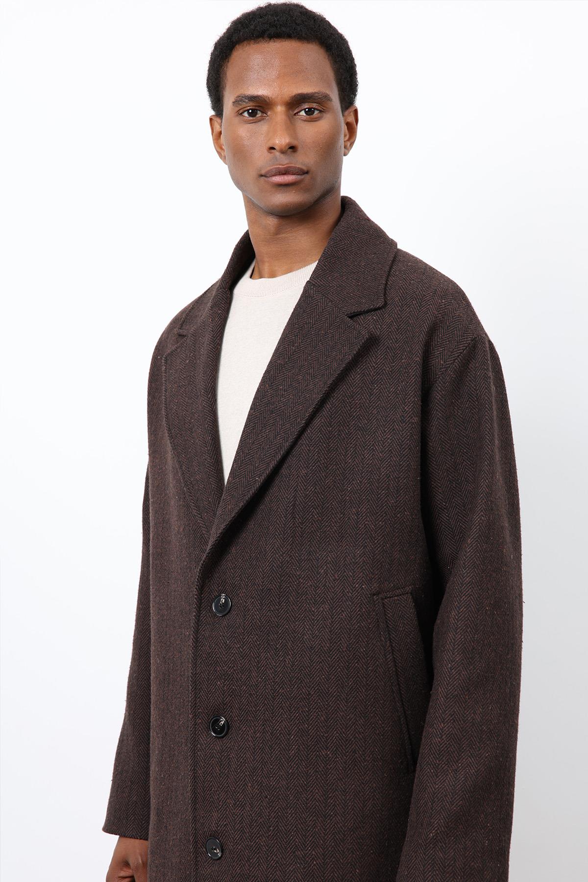 Antioch-Kahve Relax Fit Balıksırtı Desenli Erkek Kaban-Kaban-5-Milagron.com