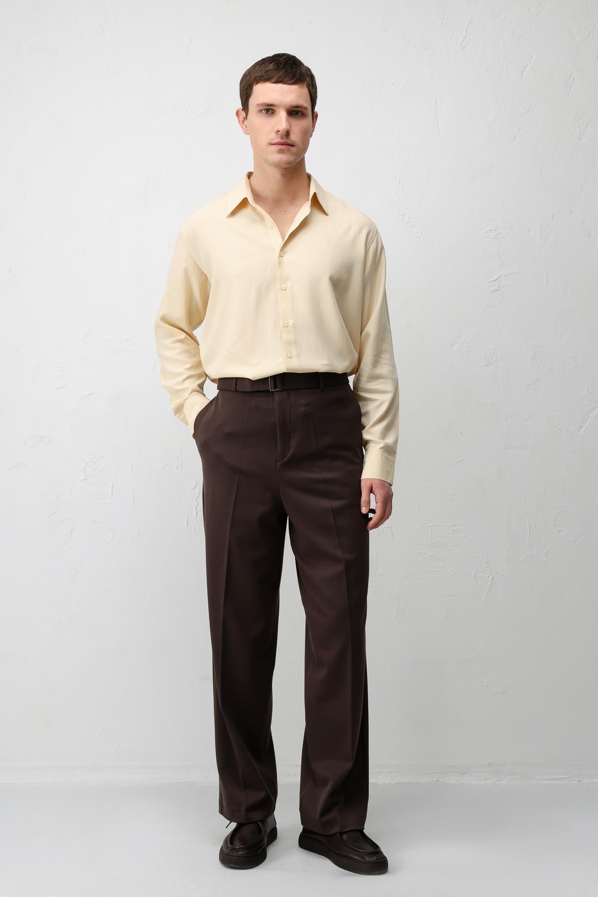Antioch Kahve Relaxed Fit Kemerli Erkek Pantolon