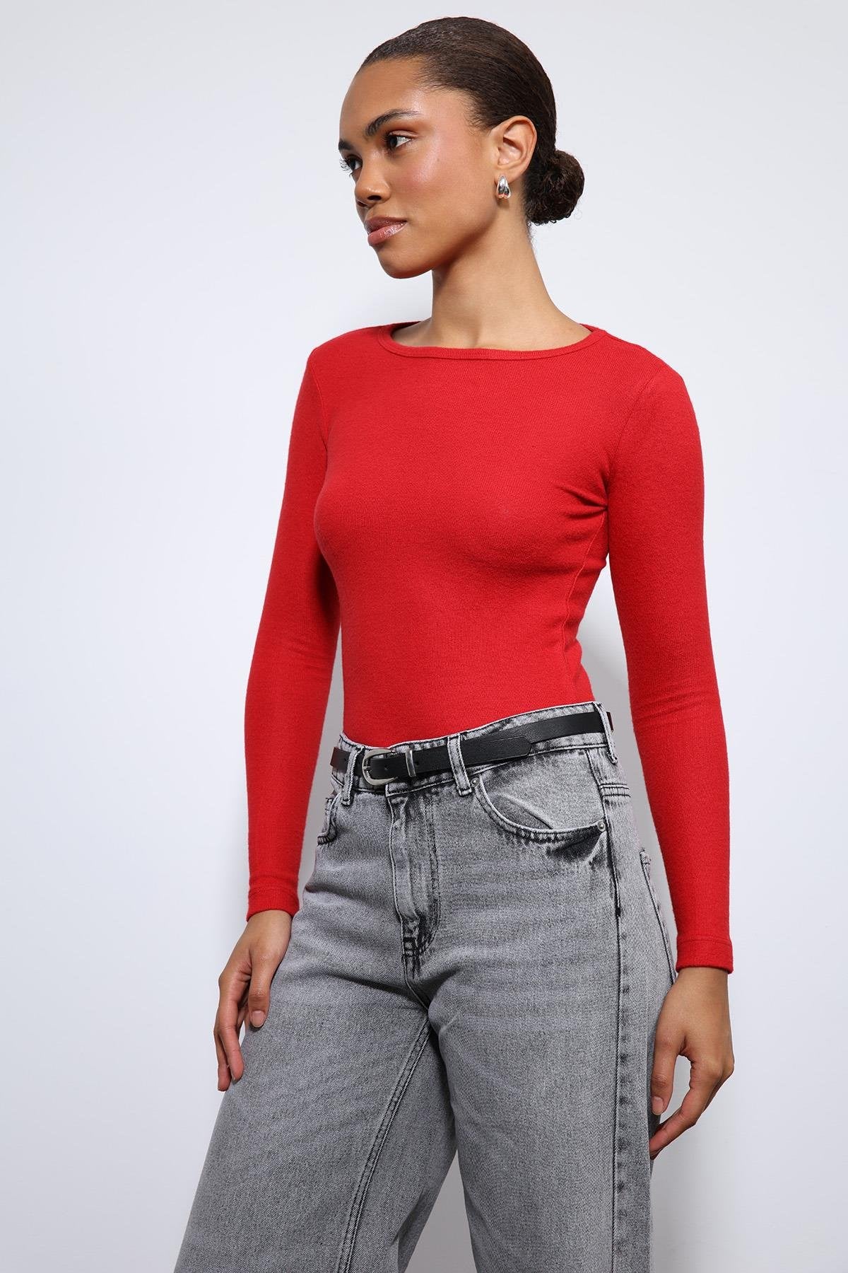 Antioch-Kırmızı Basic Uzun Kollu T Shirt-T-Shirt-5-Milagron.com