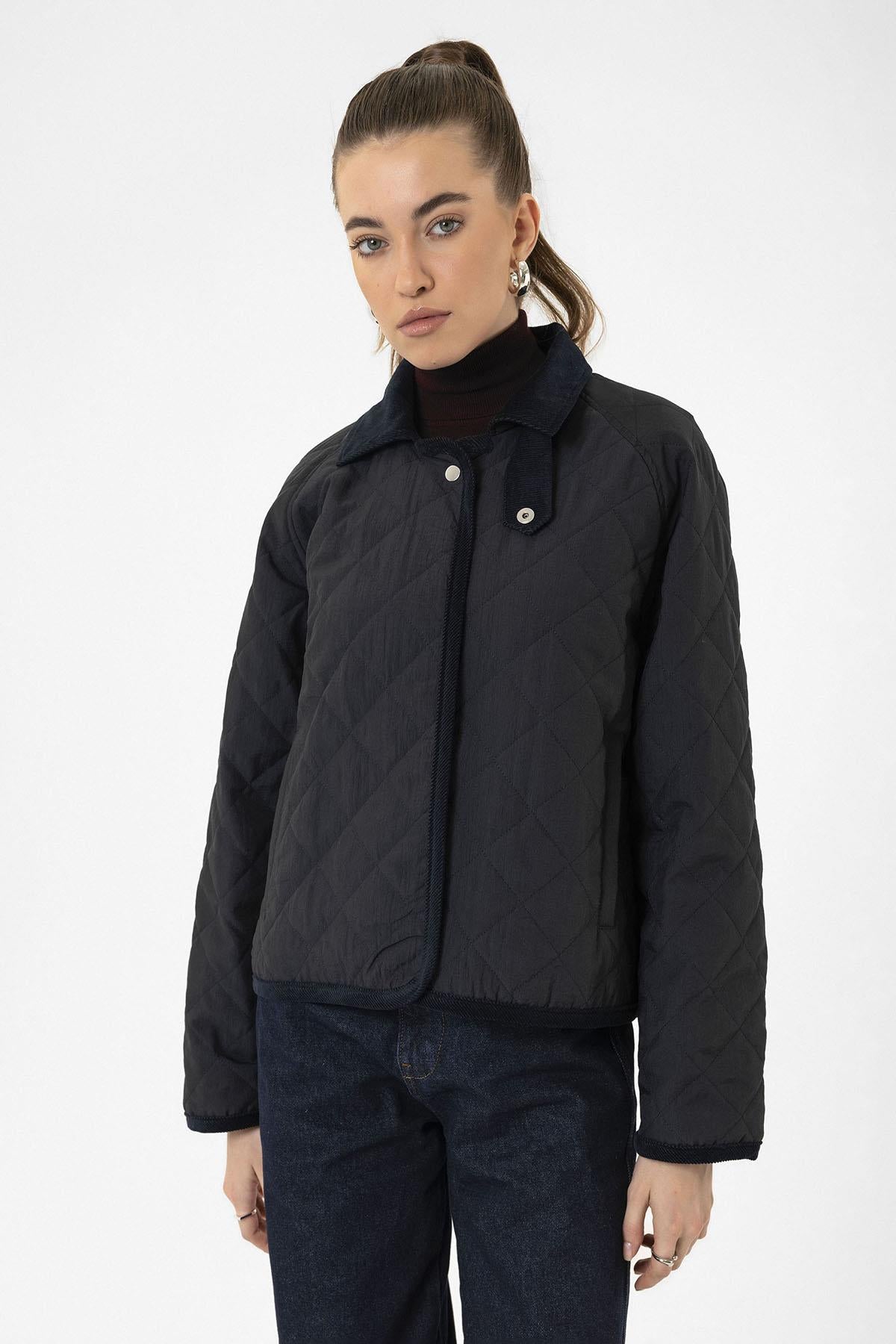 Antioch-Lacivert Kadın Polo Yaka Kapitone Mont-Mont-2-Milagron.com