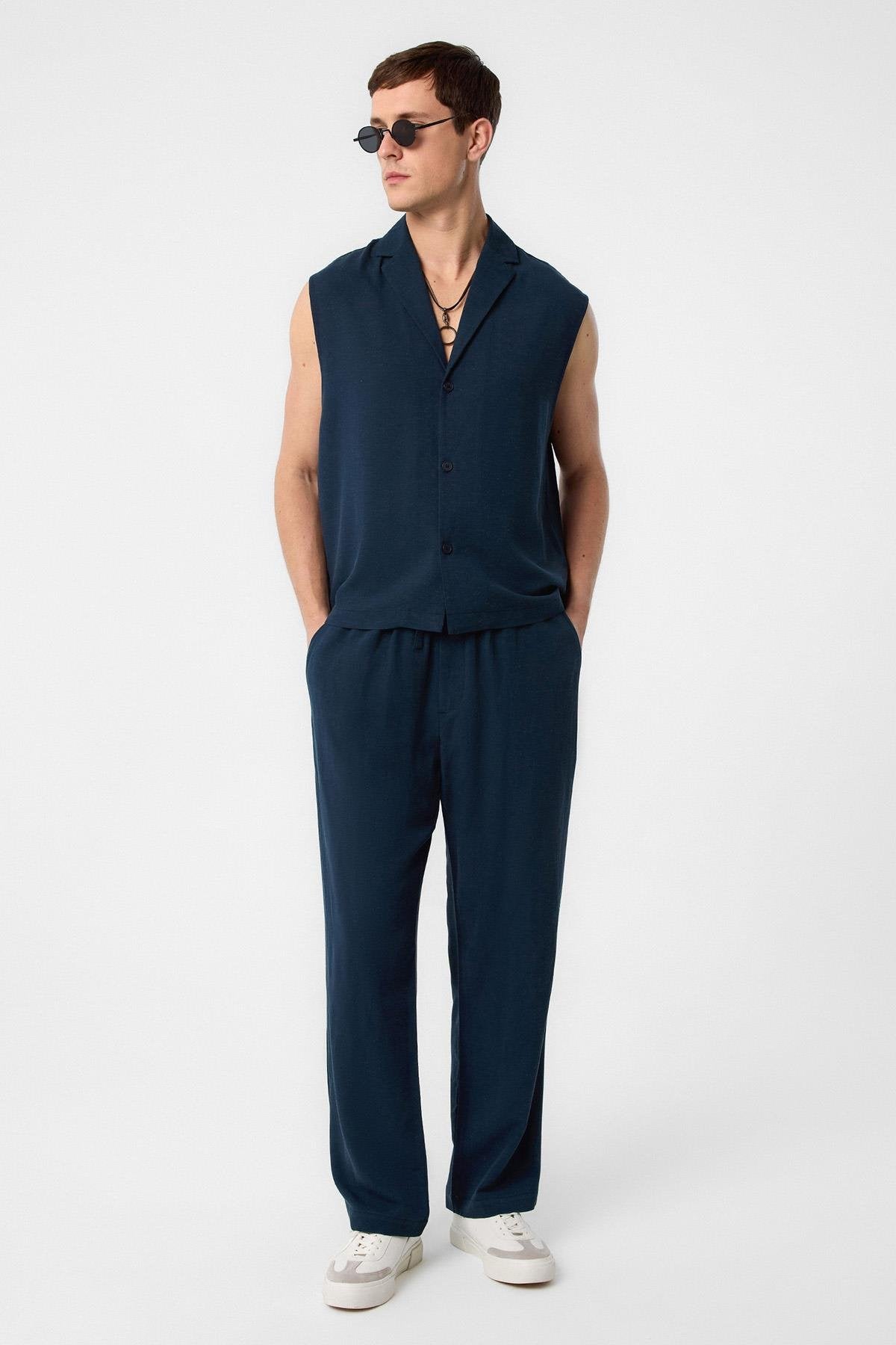 Antioch-Lacivert Keten Karışımlı Kolsuz Erkek Gömlek-Gömlek-2-Milagron.com