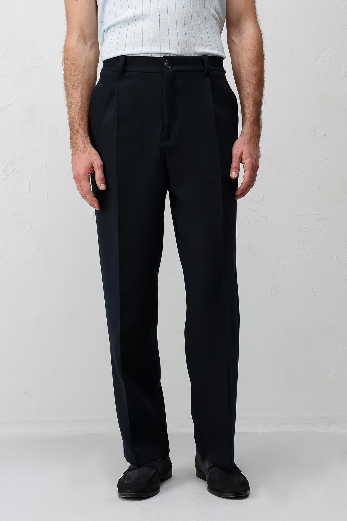 Antioch Lacivert Pileli Relaxed Fit Erkek Pantolon