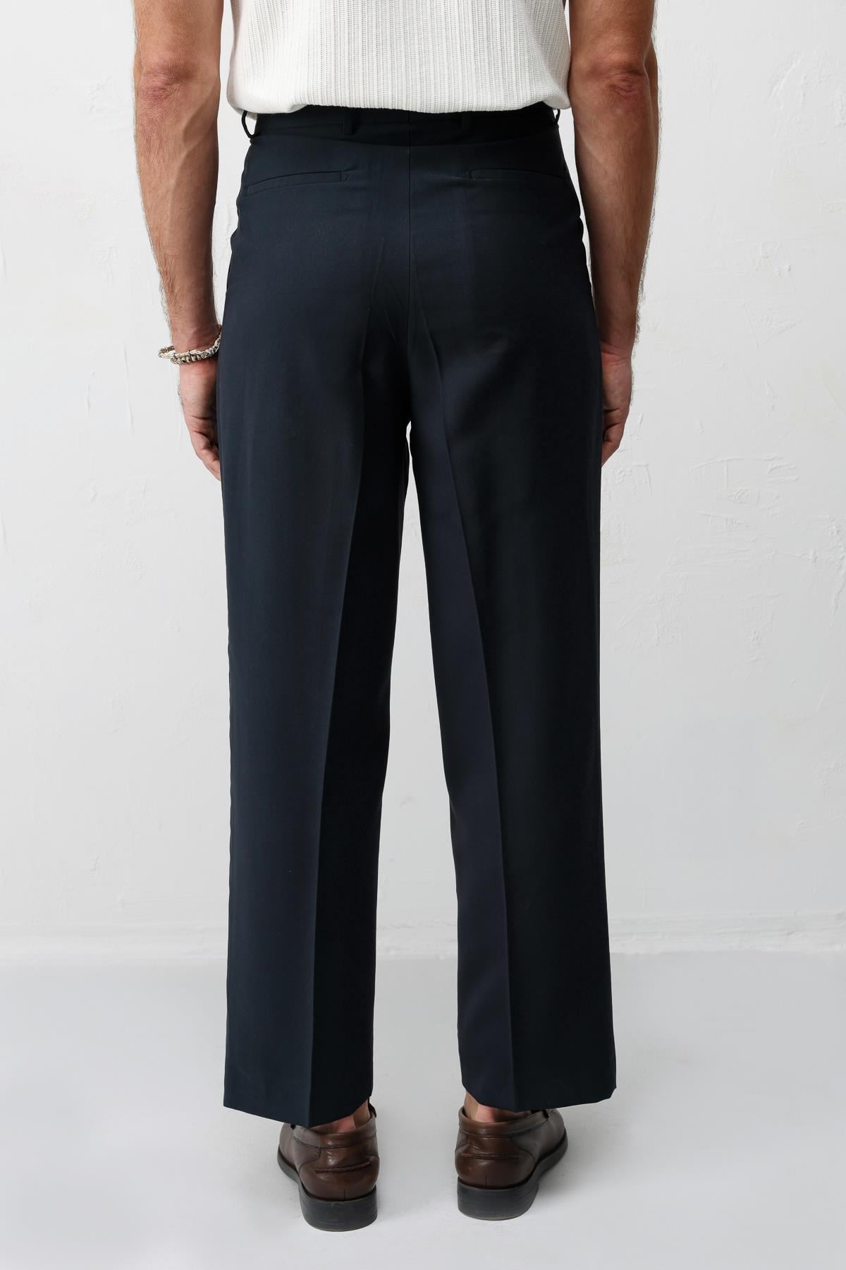 Antioch Lacivert Pileli Relaxed Fit Erkek Pantolon