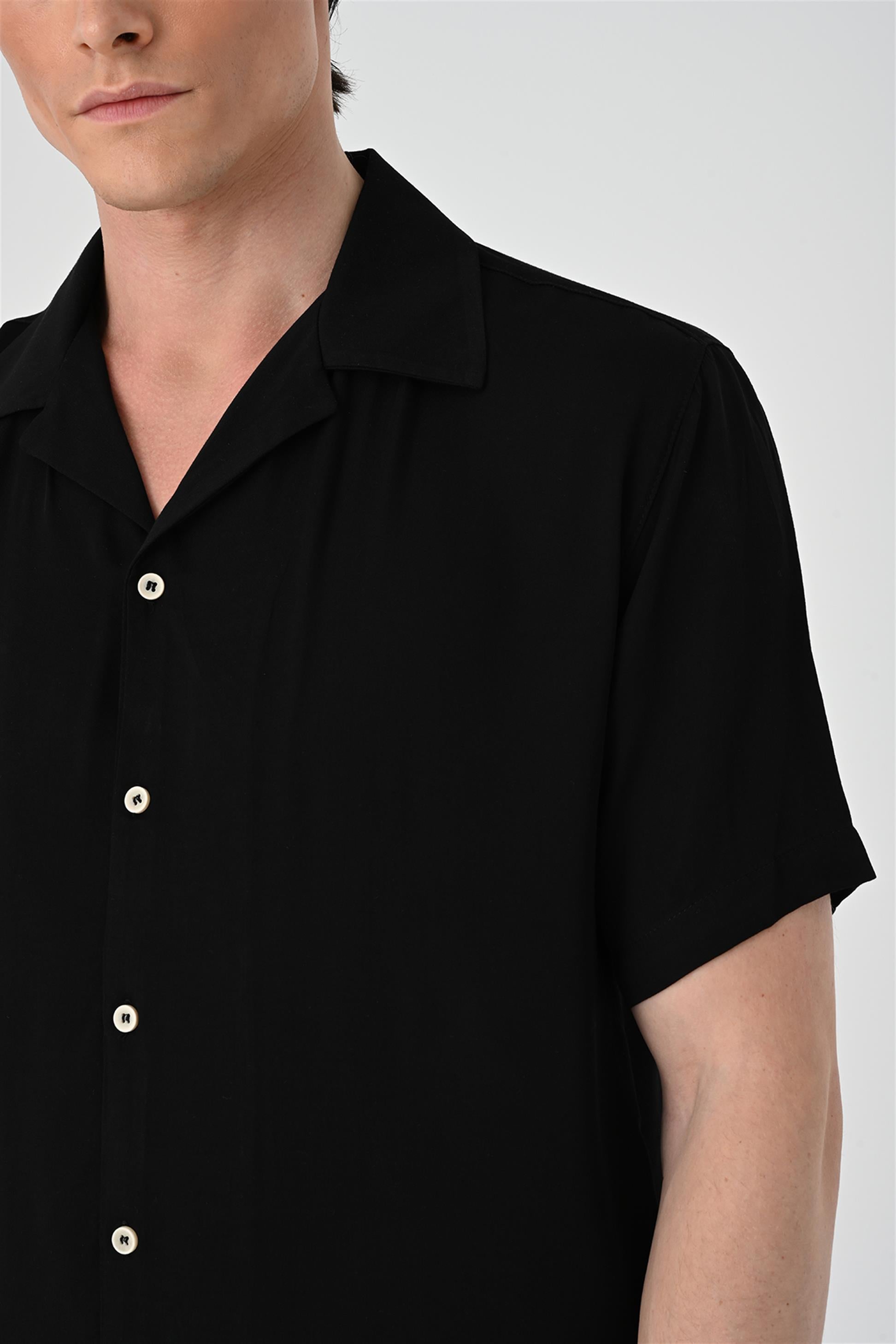 Antioch-Siyah Apaş Yaka Oversize Kısa Kollu Erkek Gömlek-Gömlek-4-Milagron.com