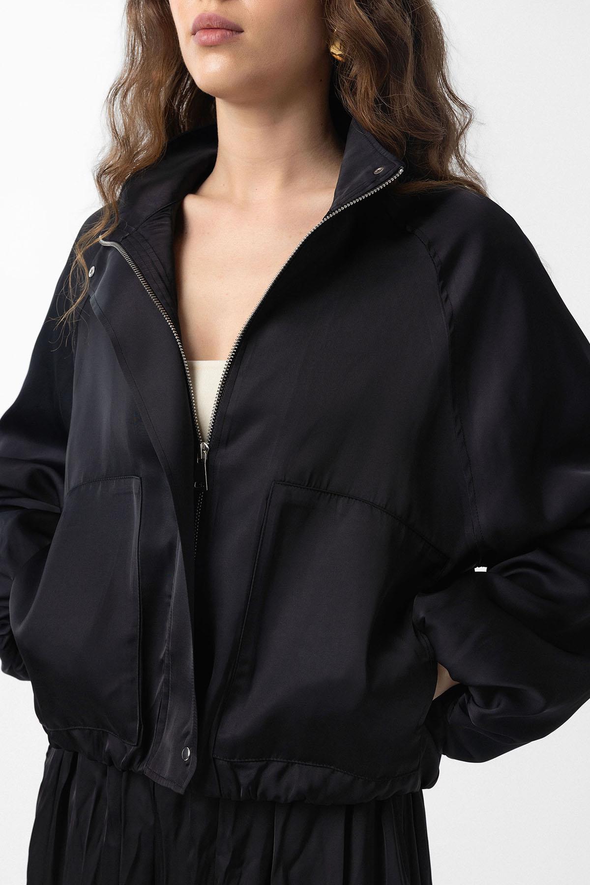 Antioch-Siyah Dik Yaka İnce Kadın Bomber Ceket-Ceket-3-Milagron.com