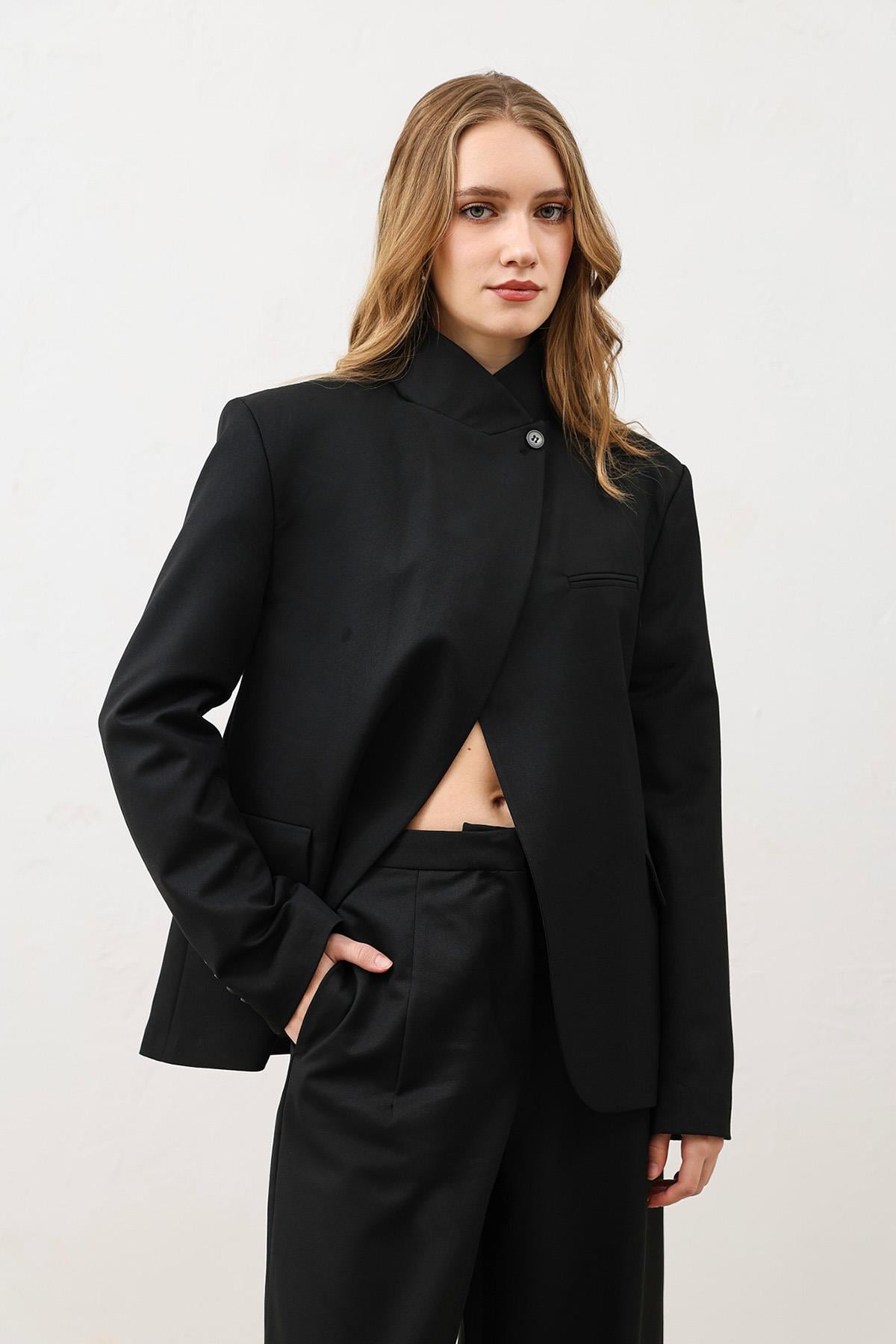 Antioch Siyah Dik Yaka Kadın Blazer Ceket