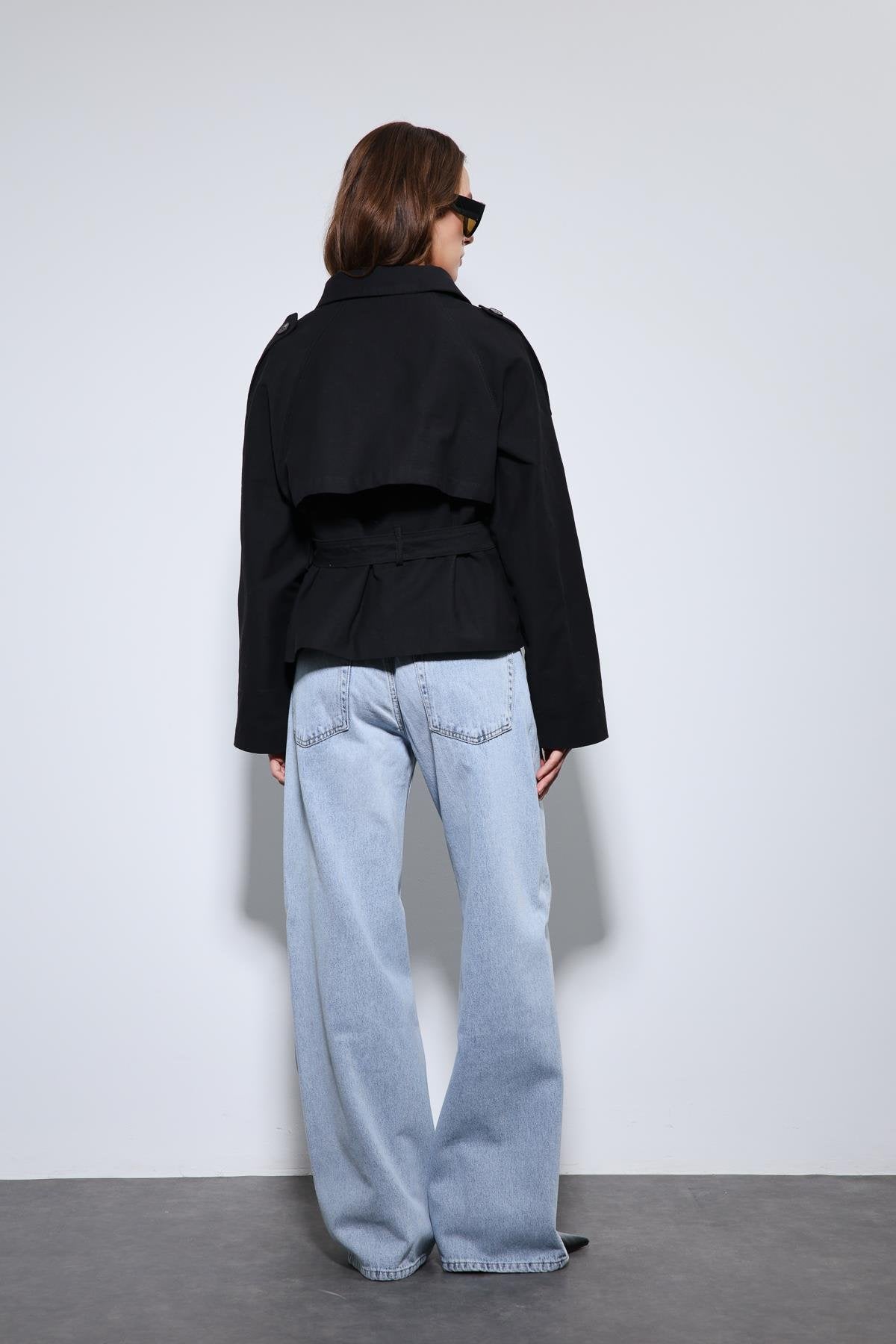 Antioch-Siyah Dik Yaka Kruvaze Trençkot-Trençkot-6-Milagron.com