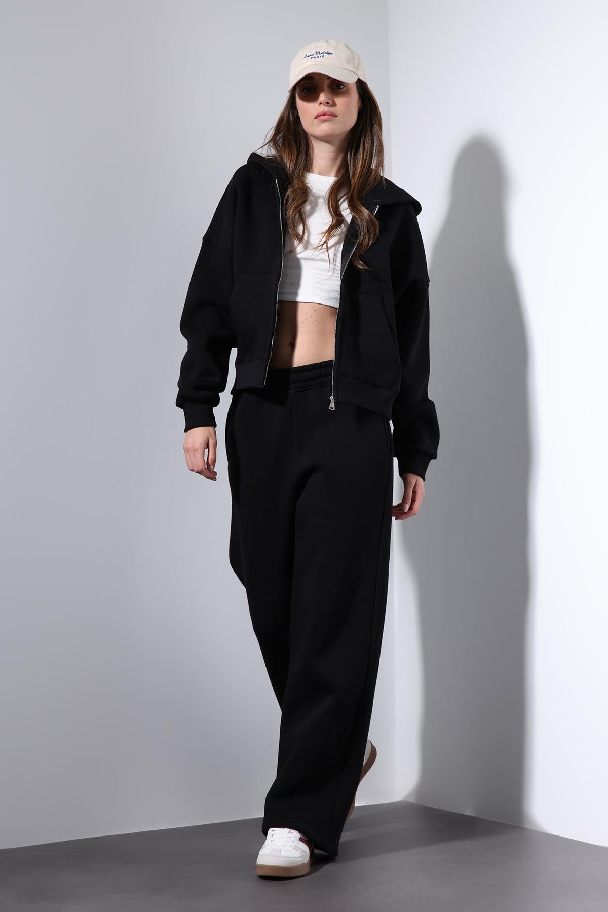 Antioch-Siyah Fermuarlı Kapüşanlı Kadın Sweatshirt-Sweatshirt-4-Milagron.com