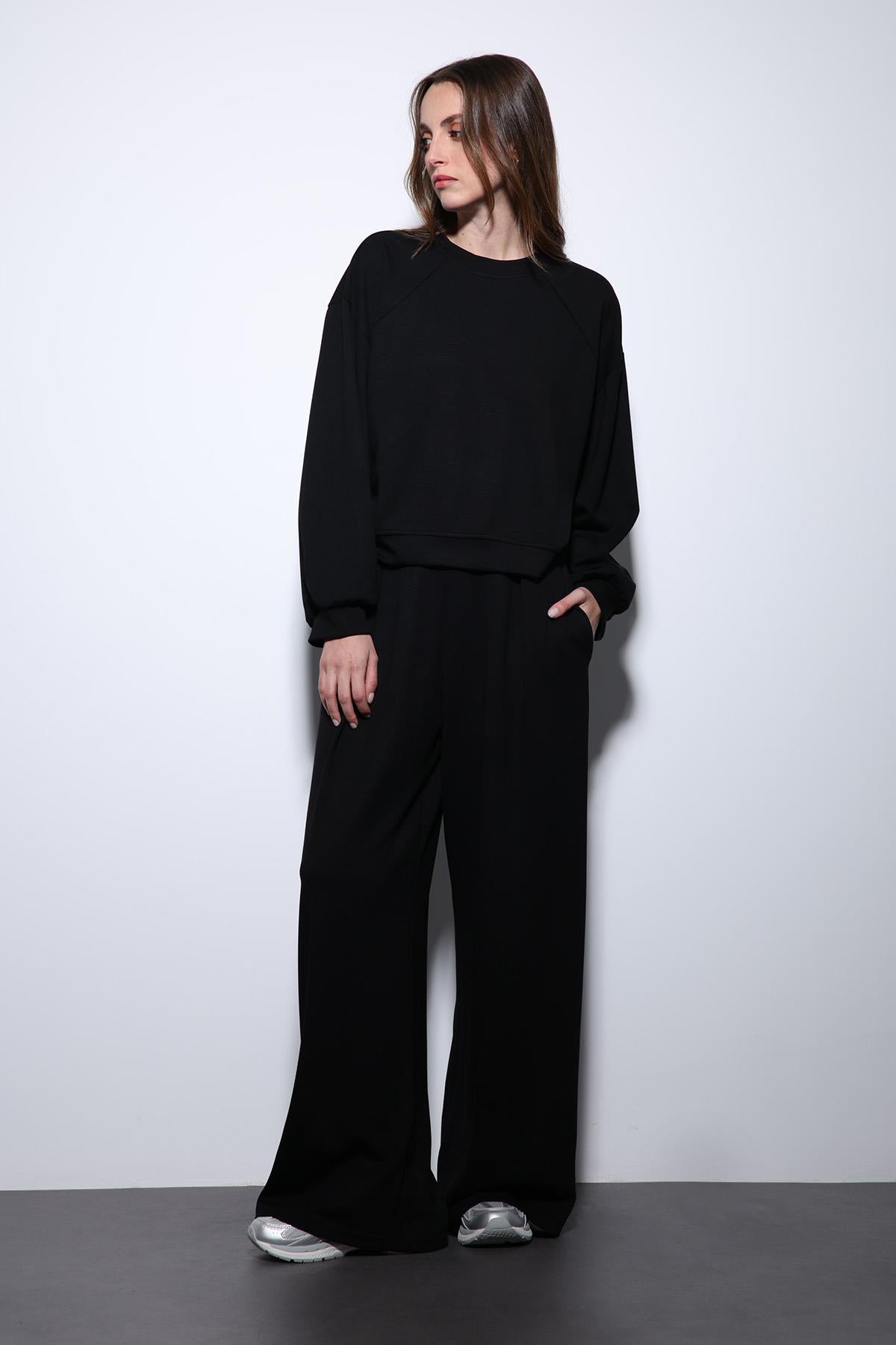 Antioch-Siyah Geniş Paça Relaxed Kadın Takım-Takım-3-Milagron.com