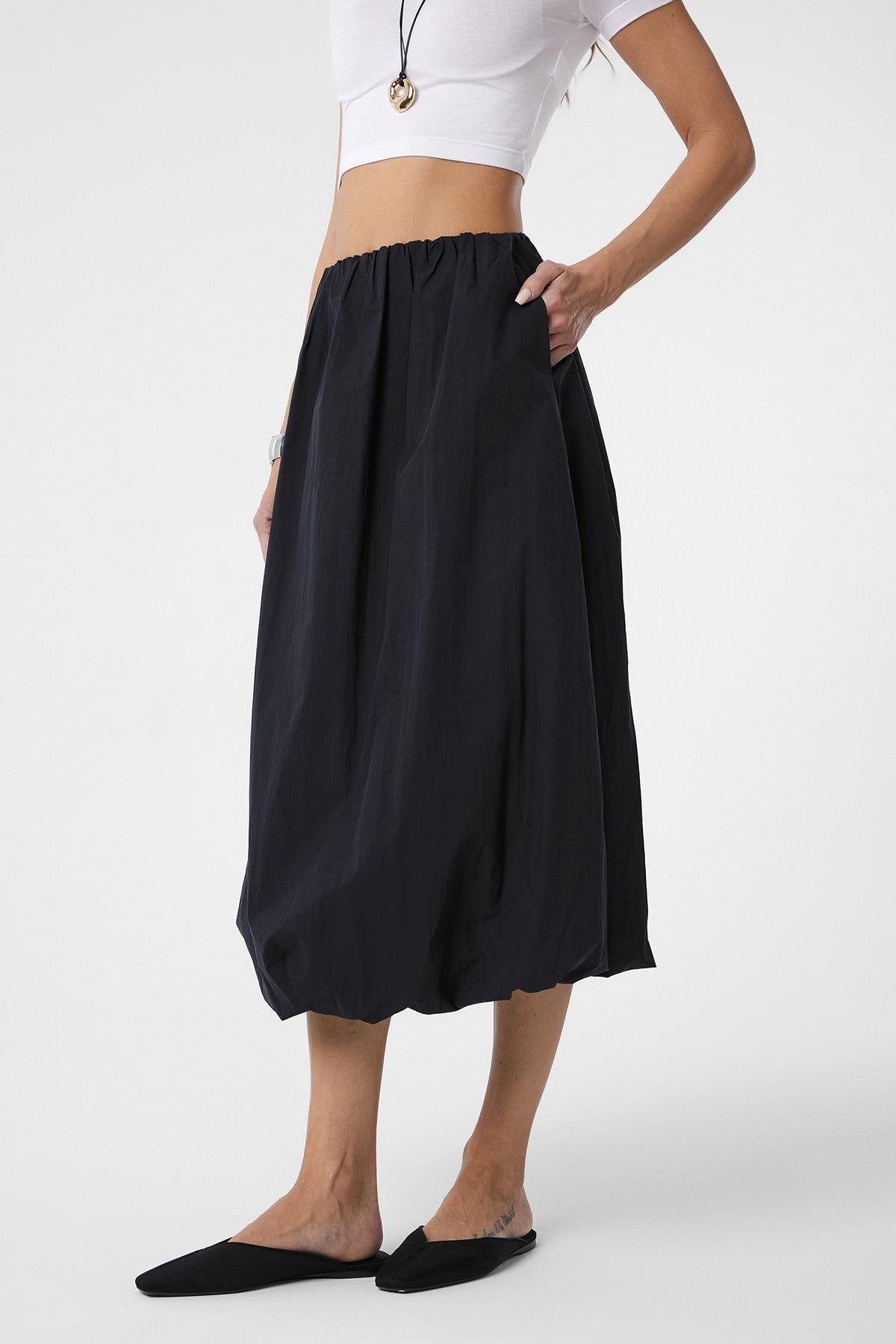 Antioch-Siyah Kadın Balon Midi Etek-Etek-1-Milagron.com