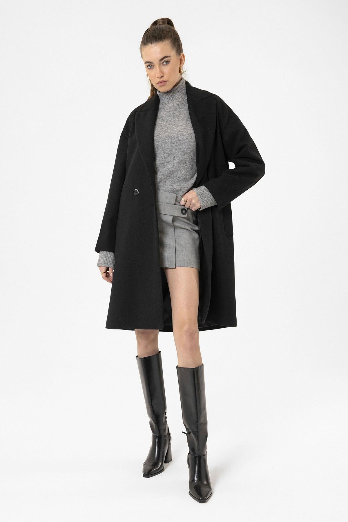 Antioch-Siyah Kadın Kruvaze Kapama Oversize Kaban-Kaban-1-Milagron.com