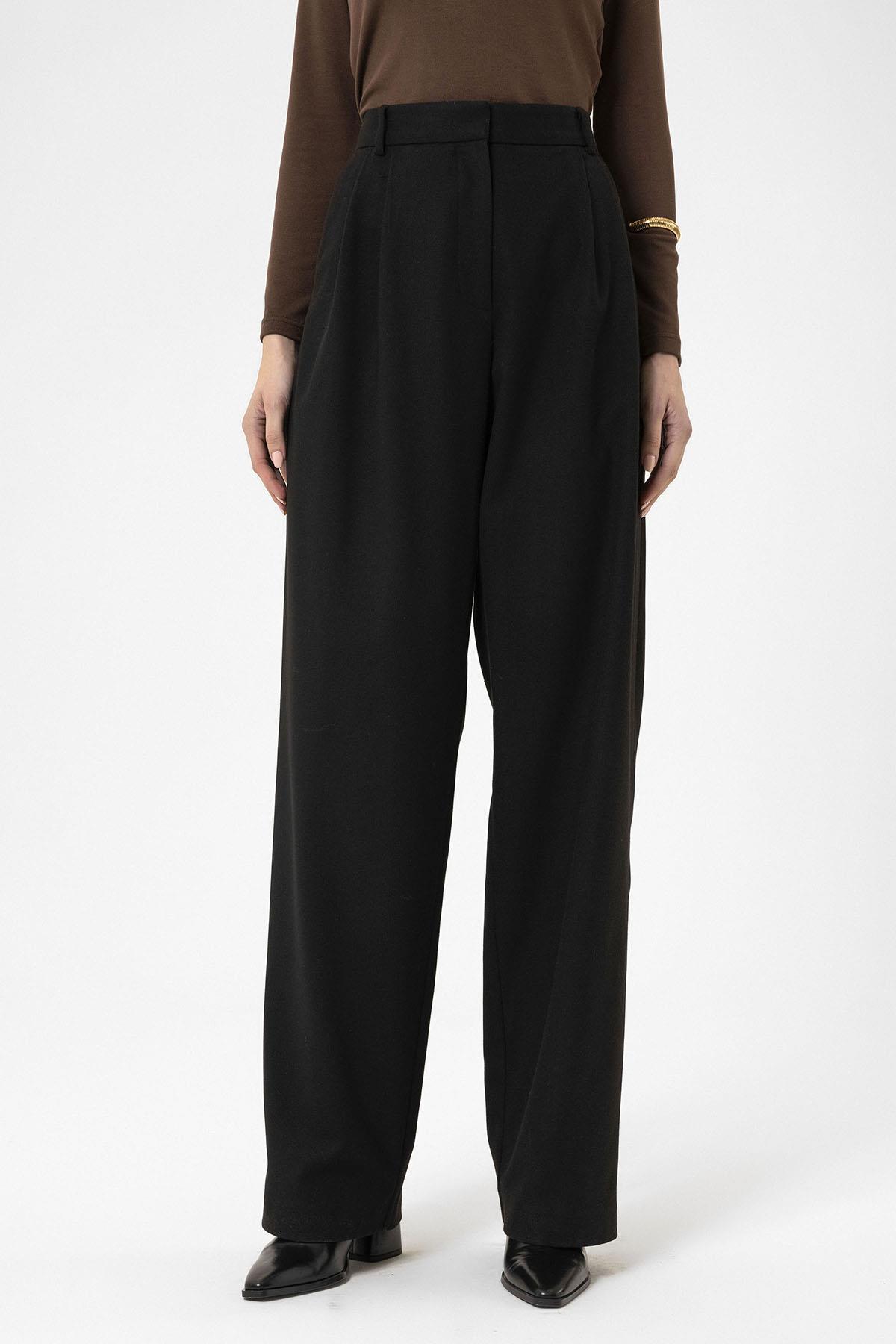 Antioch-Siyah Kadın Yüksek Bel Pens Detaylı Straight Fit Pantolon-Kumaş Pantolon-1-Milagron.com