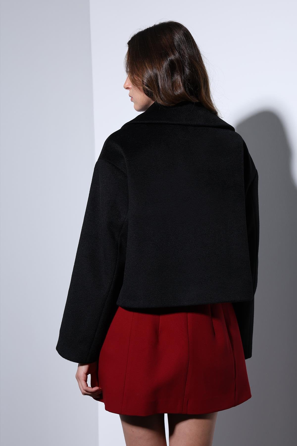 Antioch-Antioch Siyah Kruvaze Kadın Kısa Kaban-Kaban-6-Milagron.com