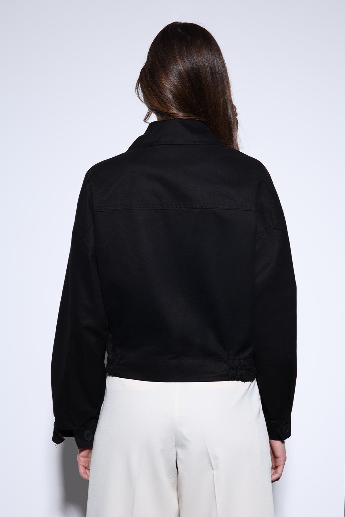 Antioch-Antioch Siyah Kruvaze Kısa Kadın Trençkot-Trençkot-6-Milagron.com