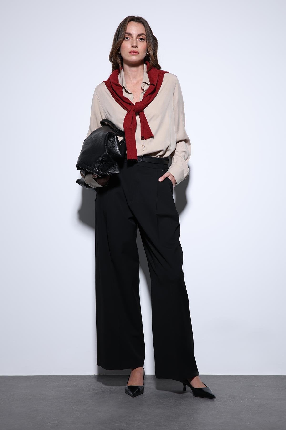 Antioch-Siyah Pileli Palazzo Kadın Pantolon-Kumaş Pantolon-1-Milagron.com