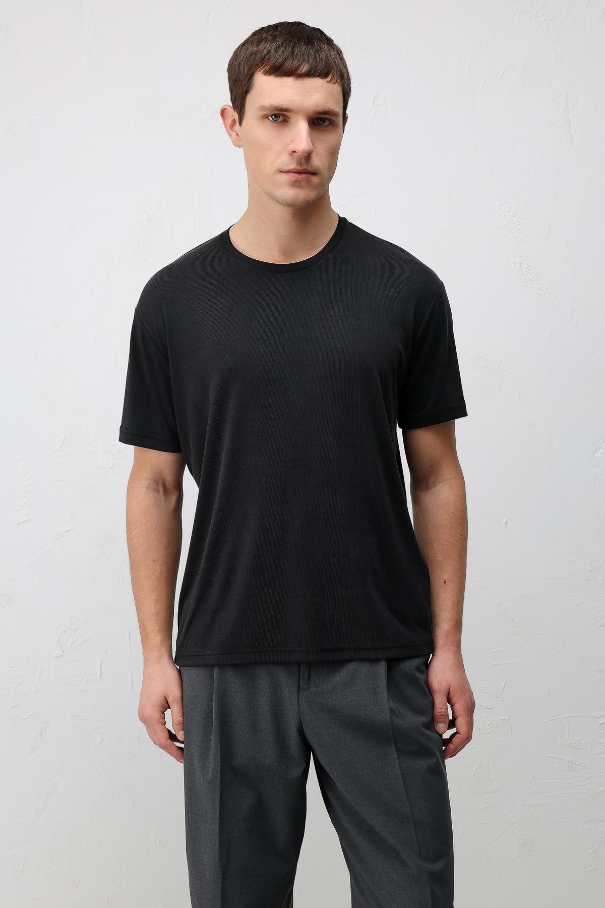 Antioch Siyah Premium Dokulu Erkek T-Shirt