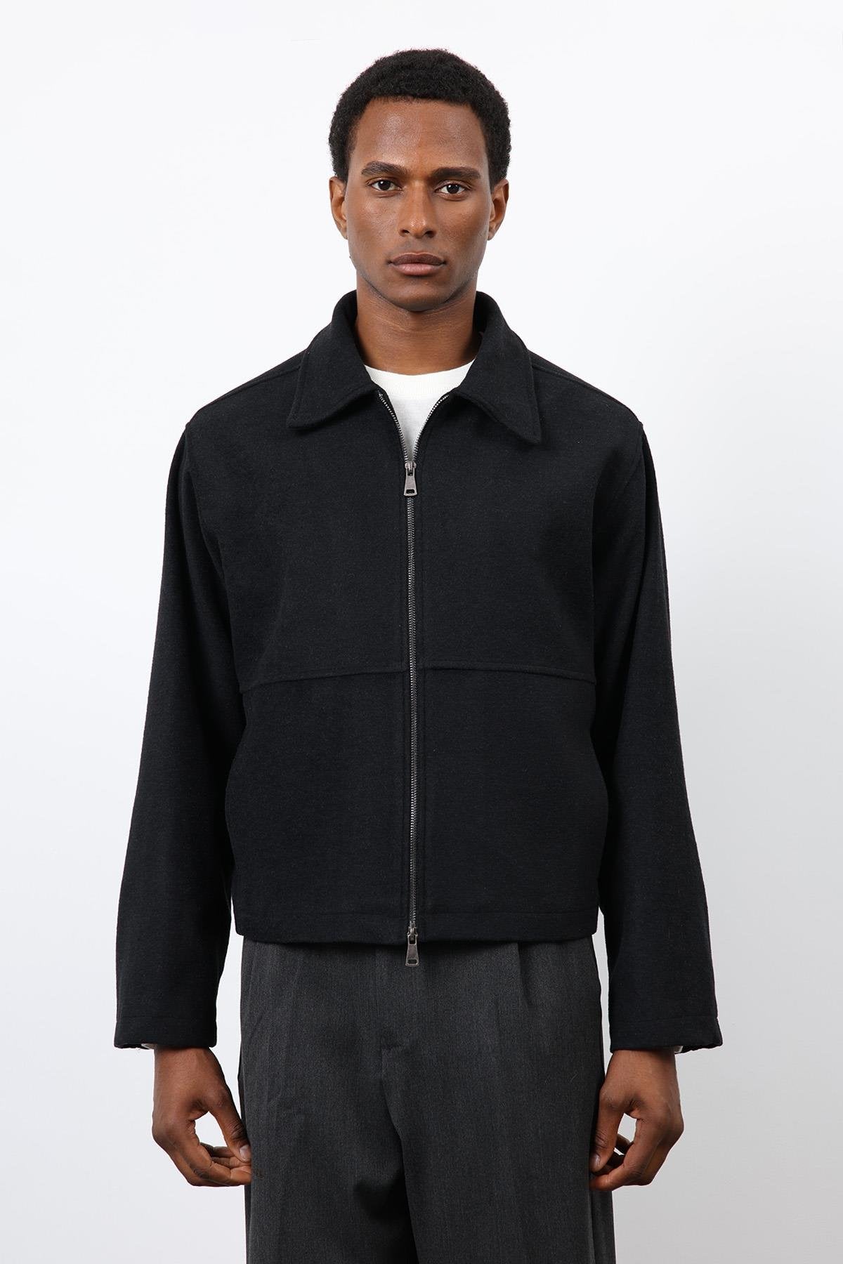 Antioch-Siyah Regular Fit Dokulu Erkek Mont-Mont-5-Milagron.com