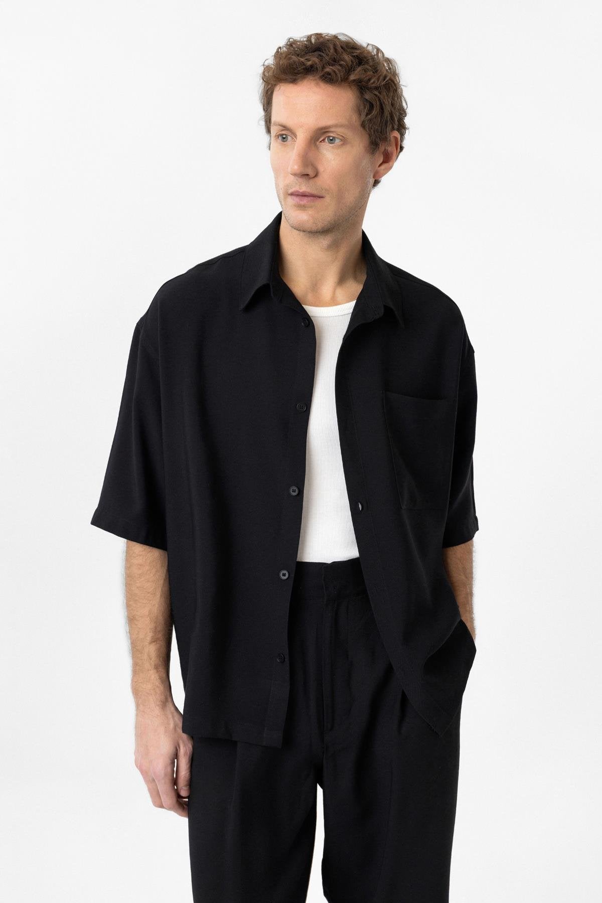 Antioch-Siyah Relaxed Kısa Kollu Erkek Gömlek-Gömlek-4-Milagron.com