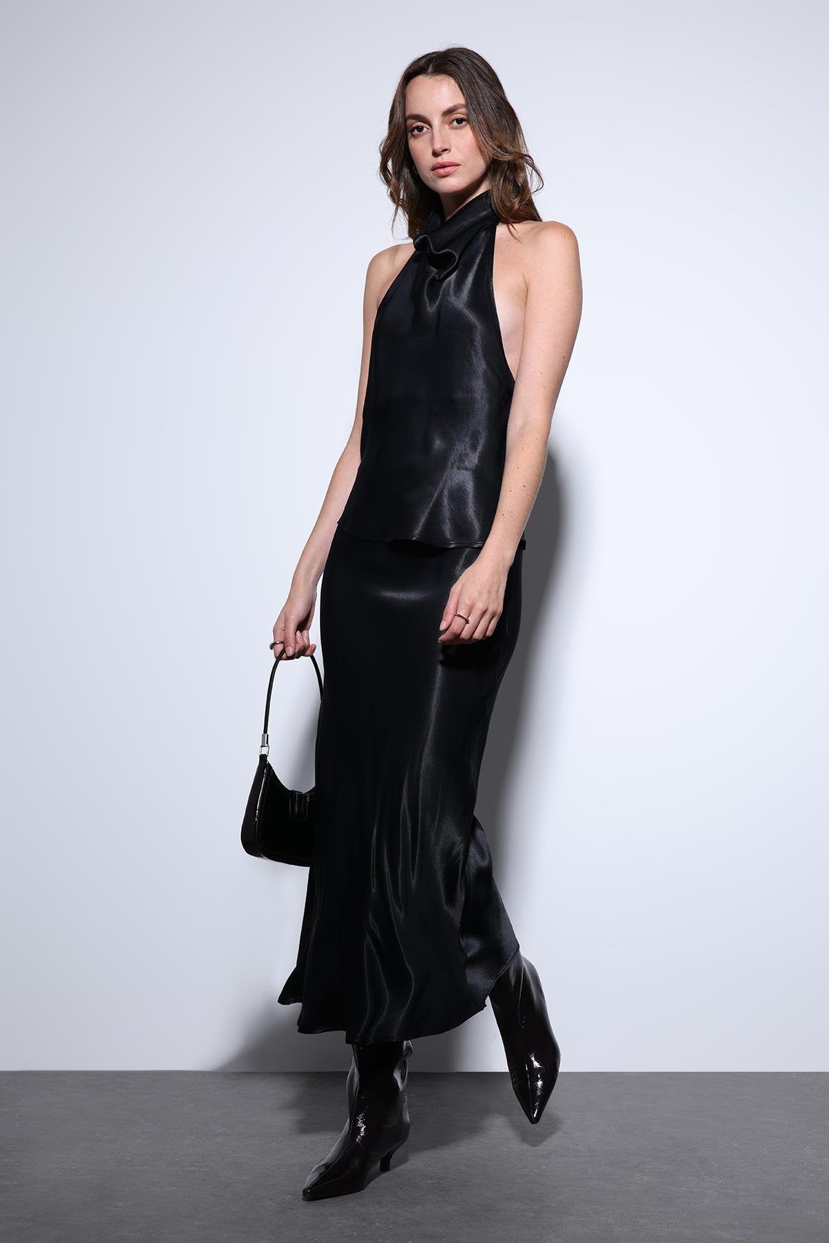 Antioch-Antioch Siyah Saten Halter Kadın Top-Top-1-Milagron.com