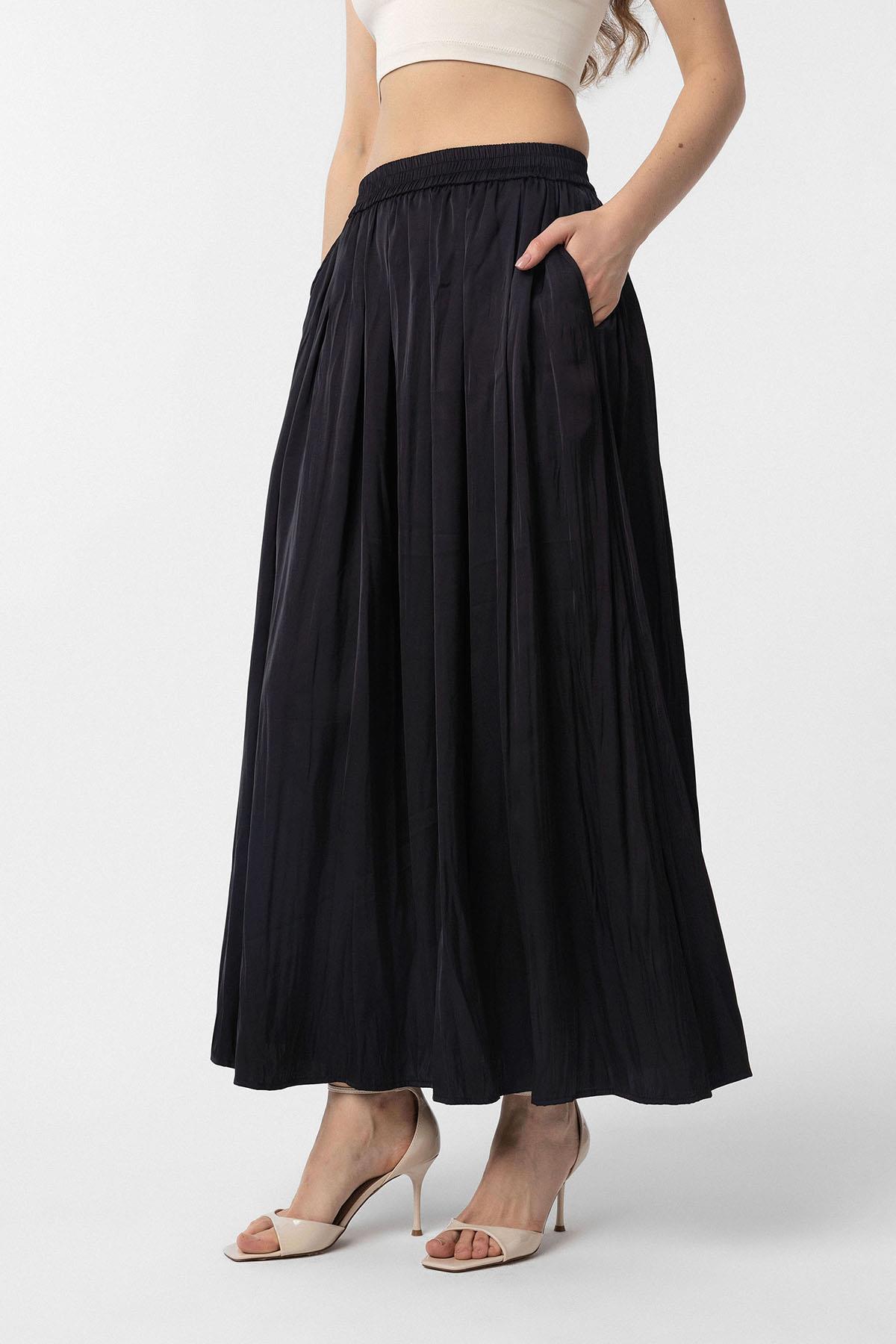 Antioch-Siyah Uzun Dökümlü Pilili Kadın Etek-Etek-1-Milagron.com