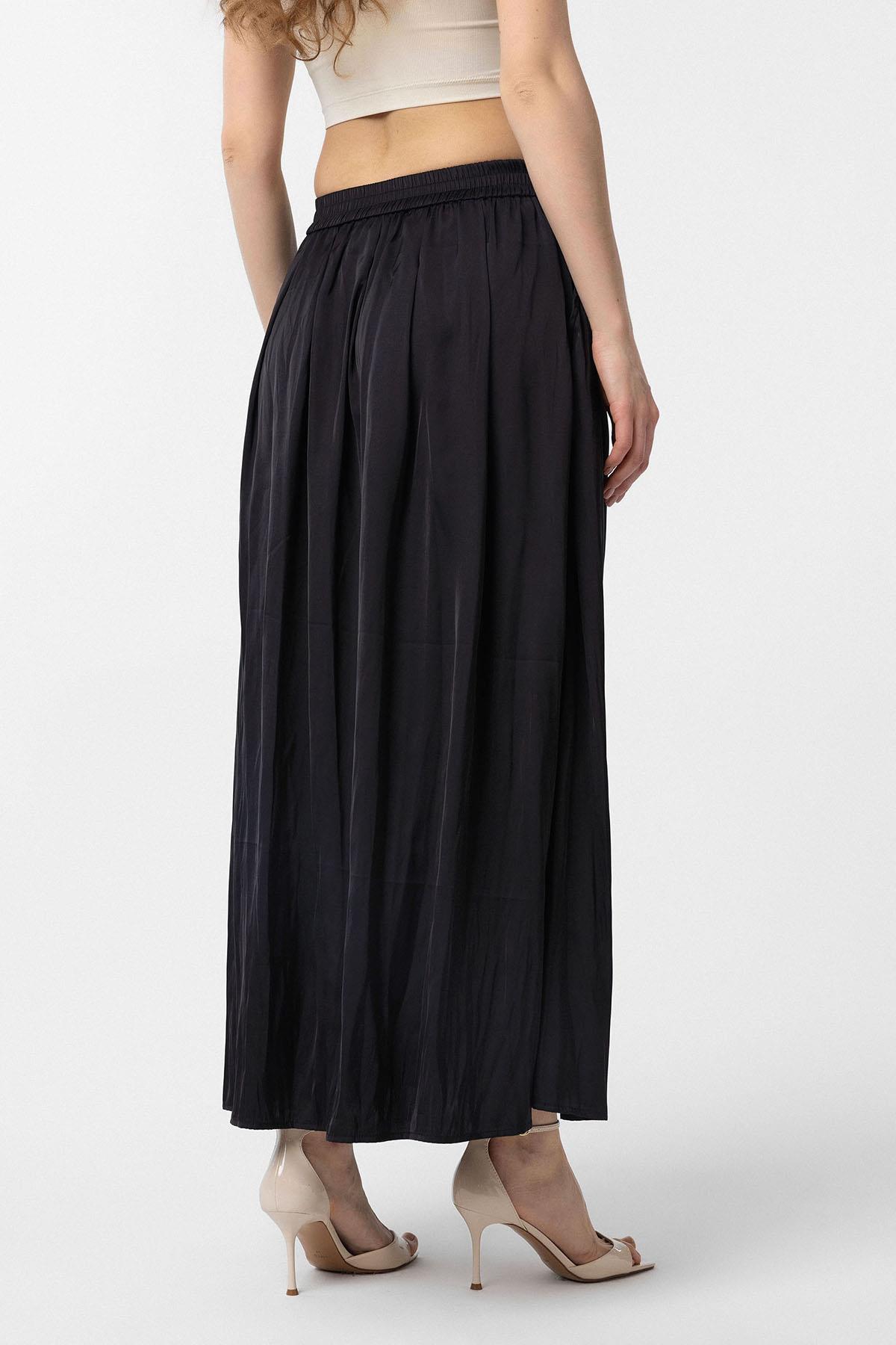 Antioch-Siyah Uzun Dökümlü Pilili Kadın Etek-Etek-4-Milagron.com