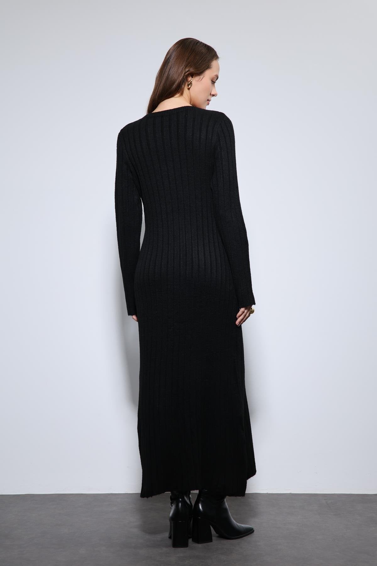 Antioch-Siyah Yırtmaç Detaylı Triko Elbise-Elbise-10-Milagron.com