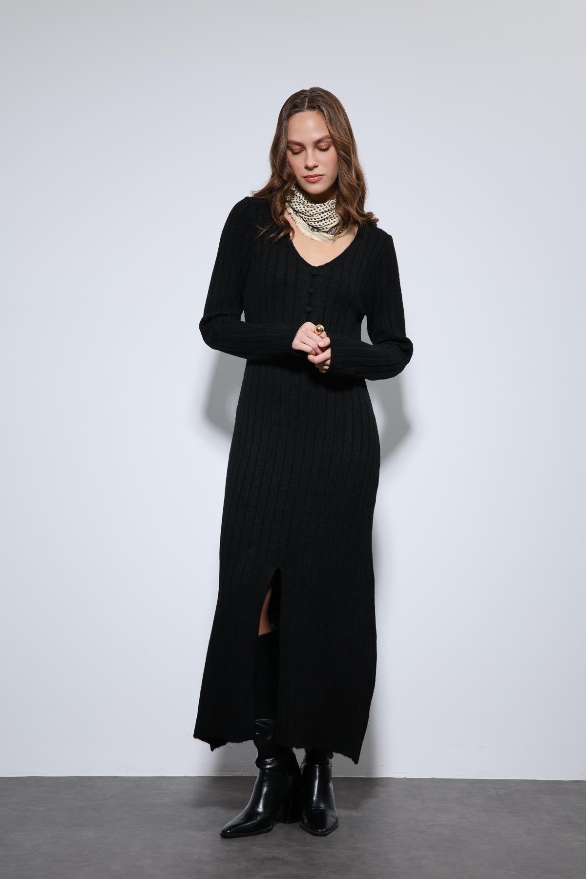 Antioch-Siyah Yırtmaç Detaylı Triko Elbise-Elbise-5-Milagron.com