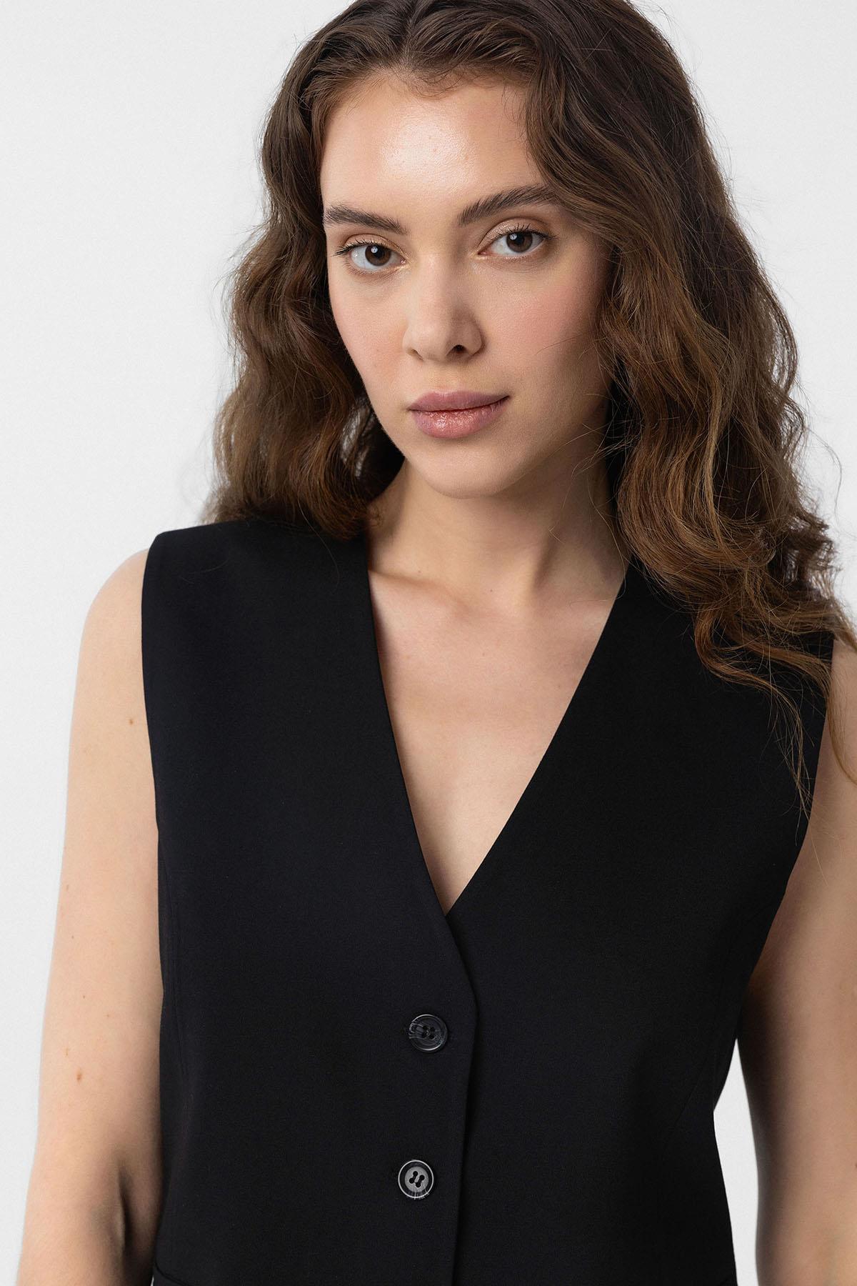 Antioch-Siyah Yırtmaçlı Kadın Yelek-Yelek-3-Milagron.com