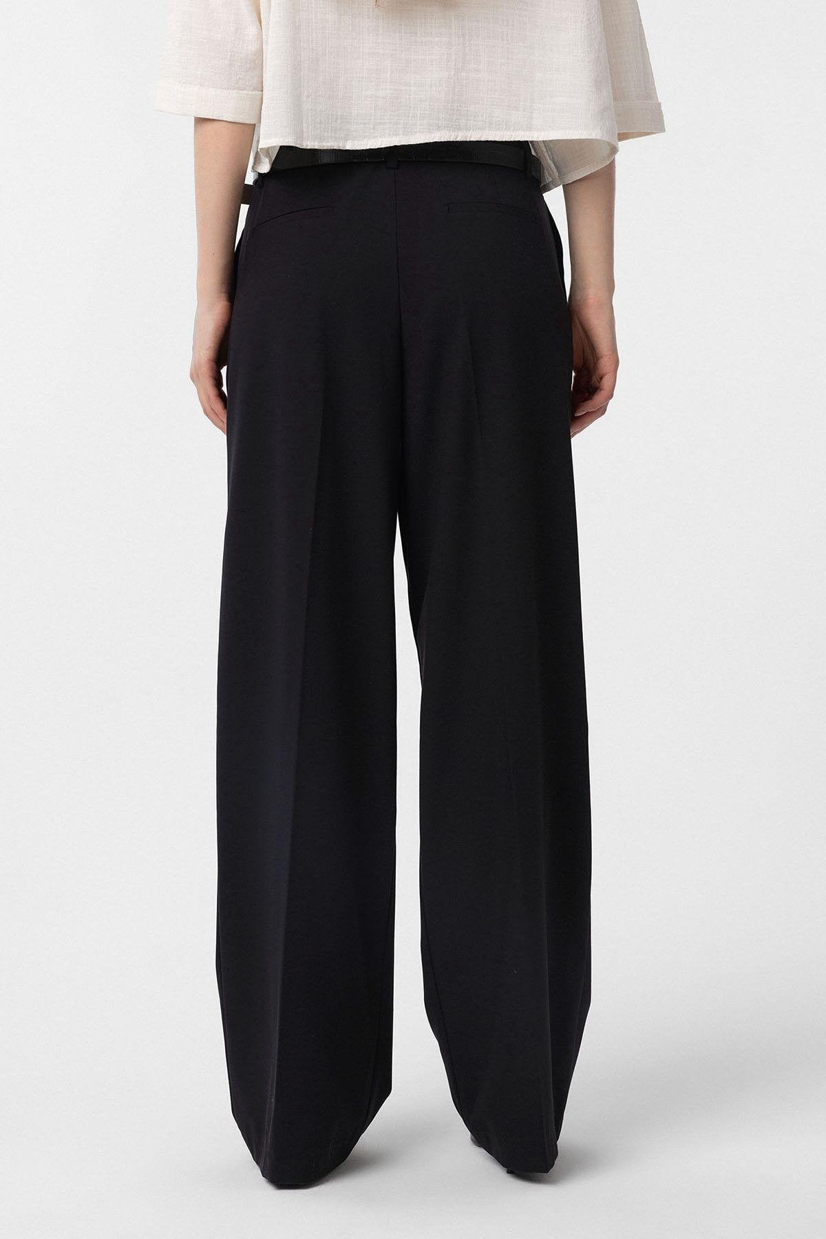 Antioch-Siyah Yüksek Bel Pilili Kadın Pantolon-Kumaş Pantolon-4-Milagron.com