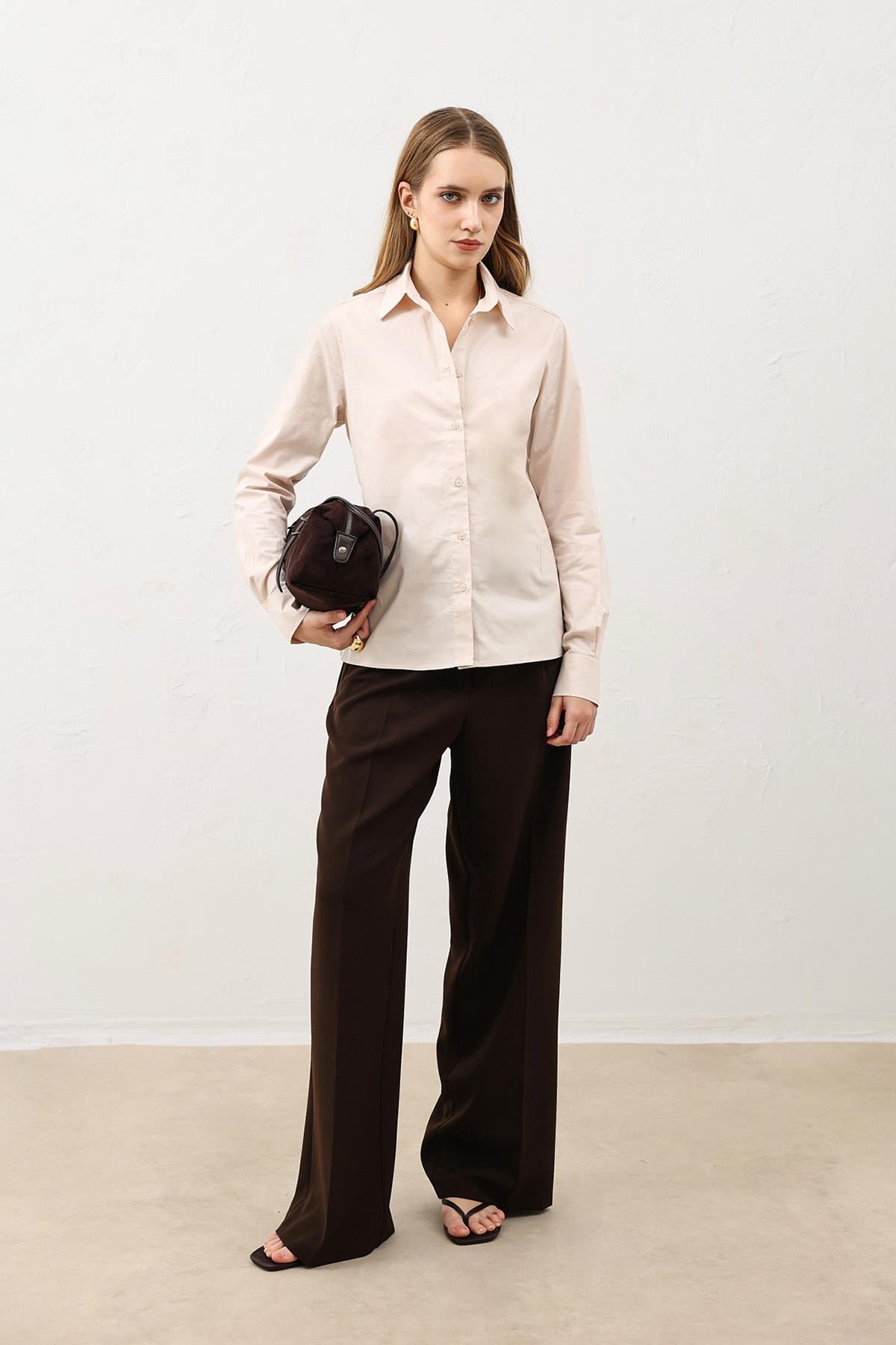 Antioch Taş Basic Slim Fit Kadın Gömlek