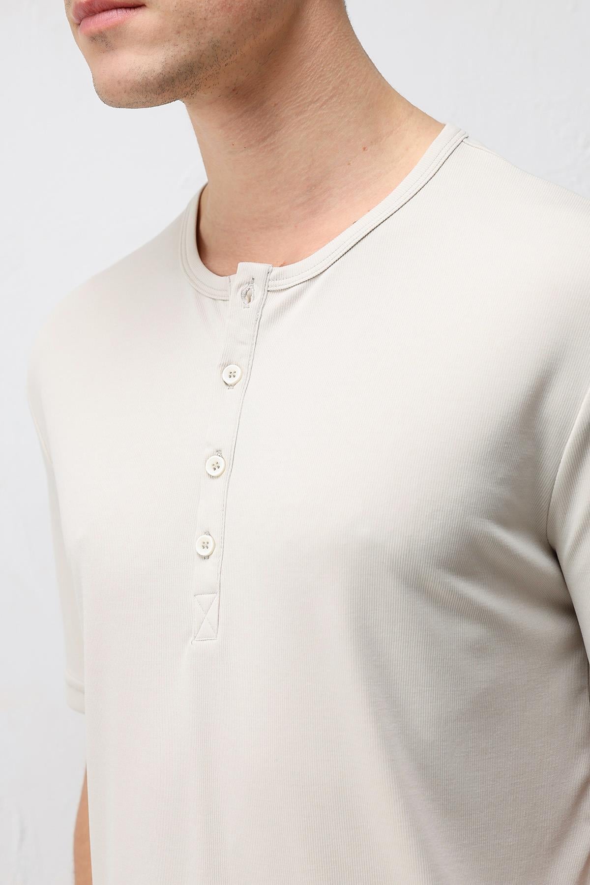 Antioch Taş Düğmeli Yaka Erkek T-Shirt