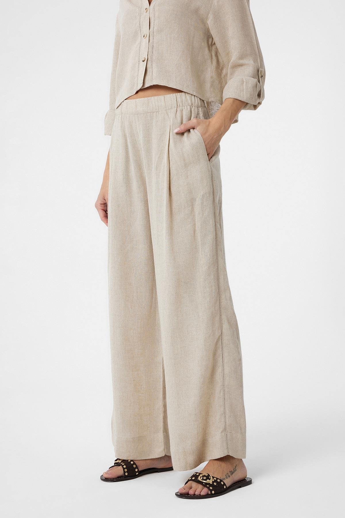 Antioch-Taş Şerit Detaylı Kadın Pantolon-Kumaş Pantolon-1-Milagron.com