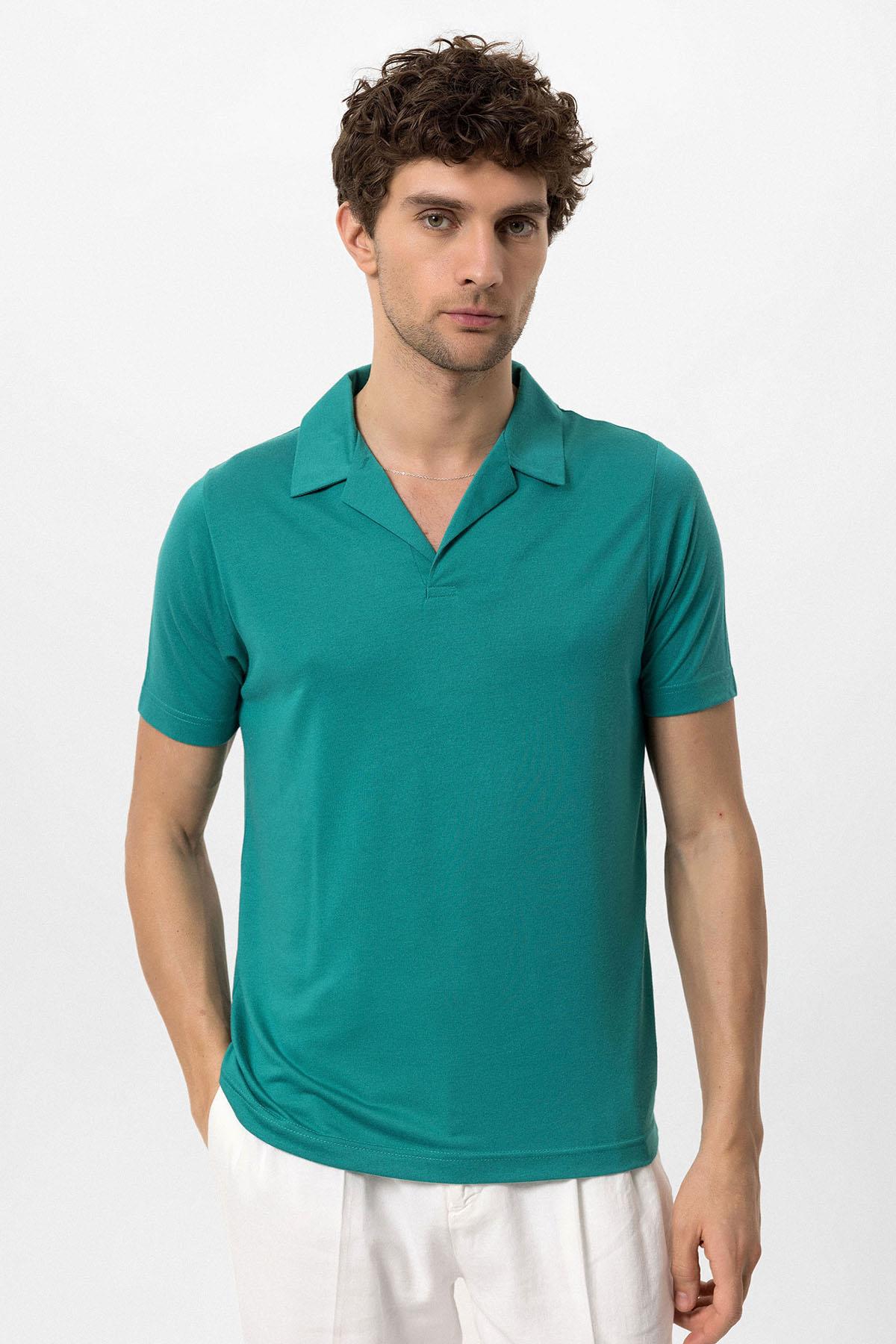 Antioch-Yeşil Apaş Yaka Regular Fit Erkek T Shirt-T-Shirts-1-Milagron.com