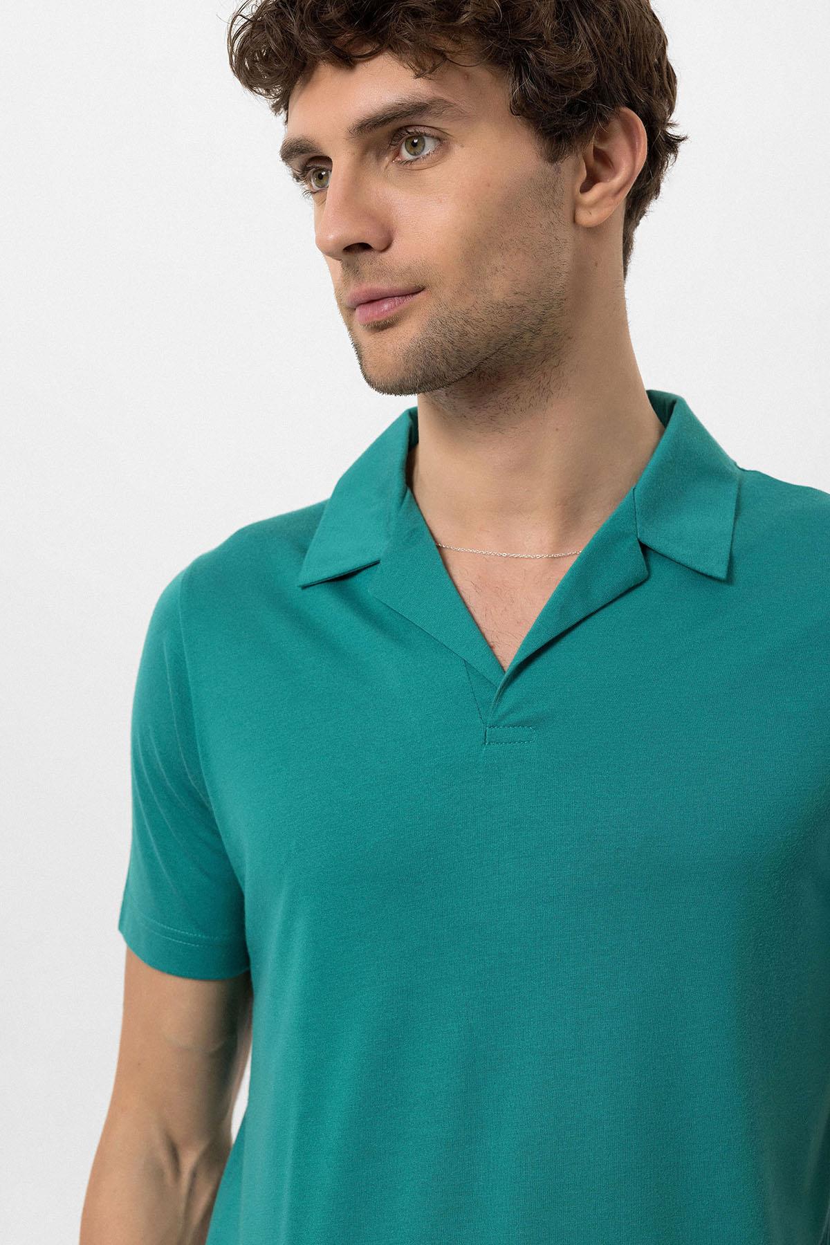 Antioch-Yeşil Apaş Yaka Regular Fit Erkek T Shirt-T-Shirts-4-Milagron.com