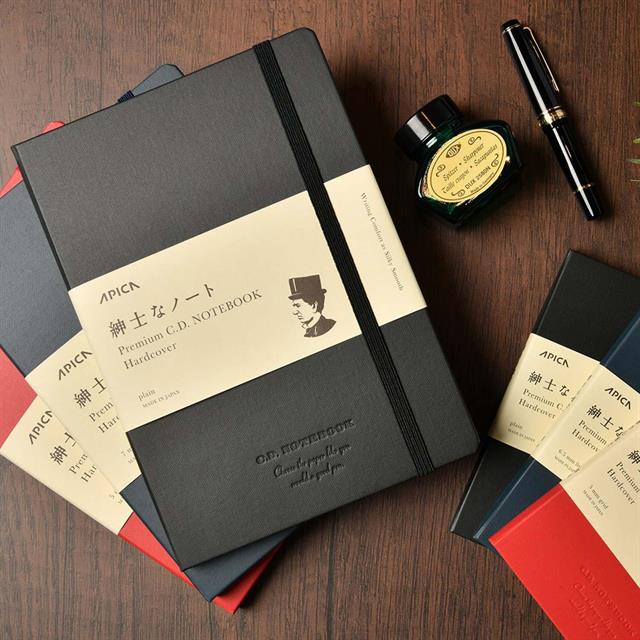 Apica-Apica Premium Cd A6 Sert Kapak Defter Lacivert çizgili-Dolma Kalem Uyumlu-5-Milagron.com