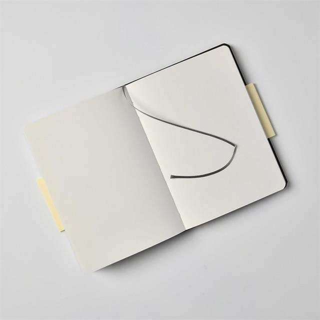 Apica-Apica Premium Cd A6 Sert Kapak Defter Siyah çizgisiz-Dolma Kalem Uyumlu-5-Milagron.com