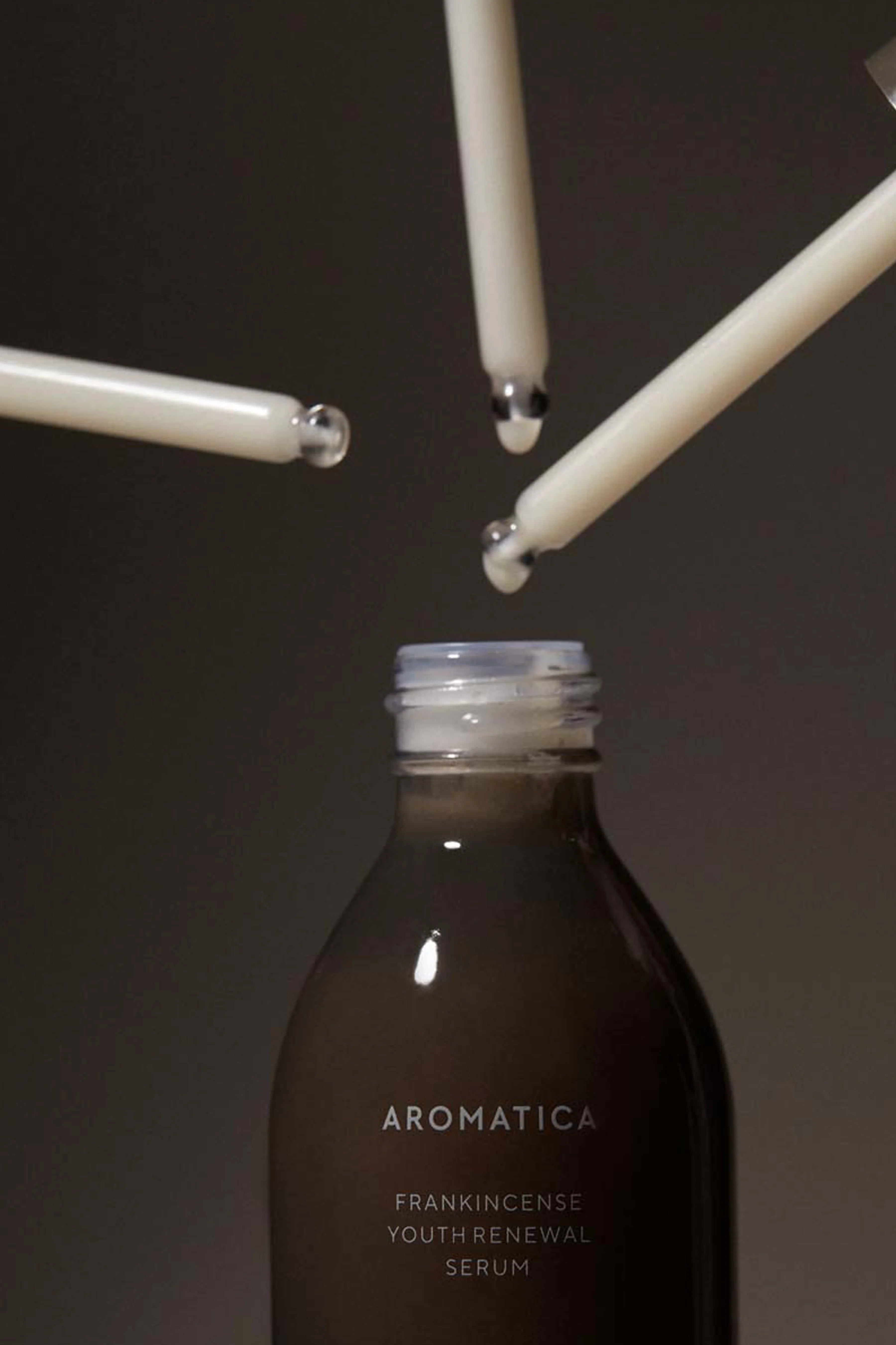 Aromatica-Aromatica Frankincense Youth Renewal Serum 30ml Vegan Gençlik Serumu-Yüz Serumu-2-Milagron.com