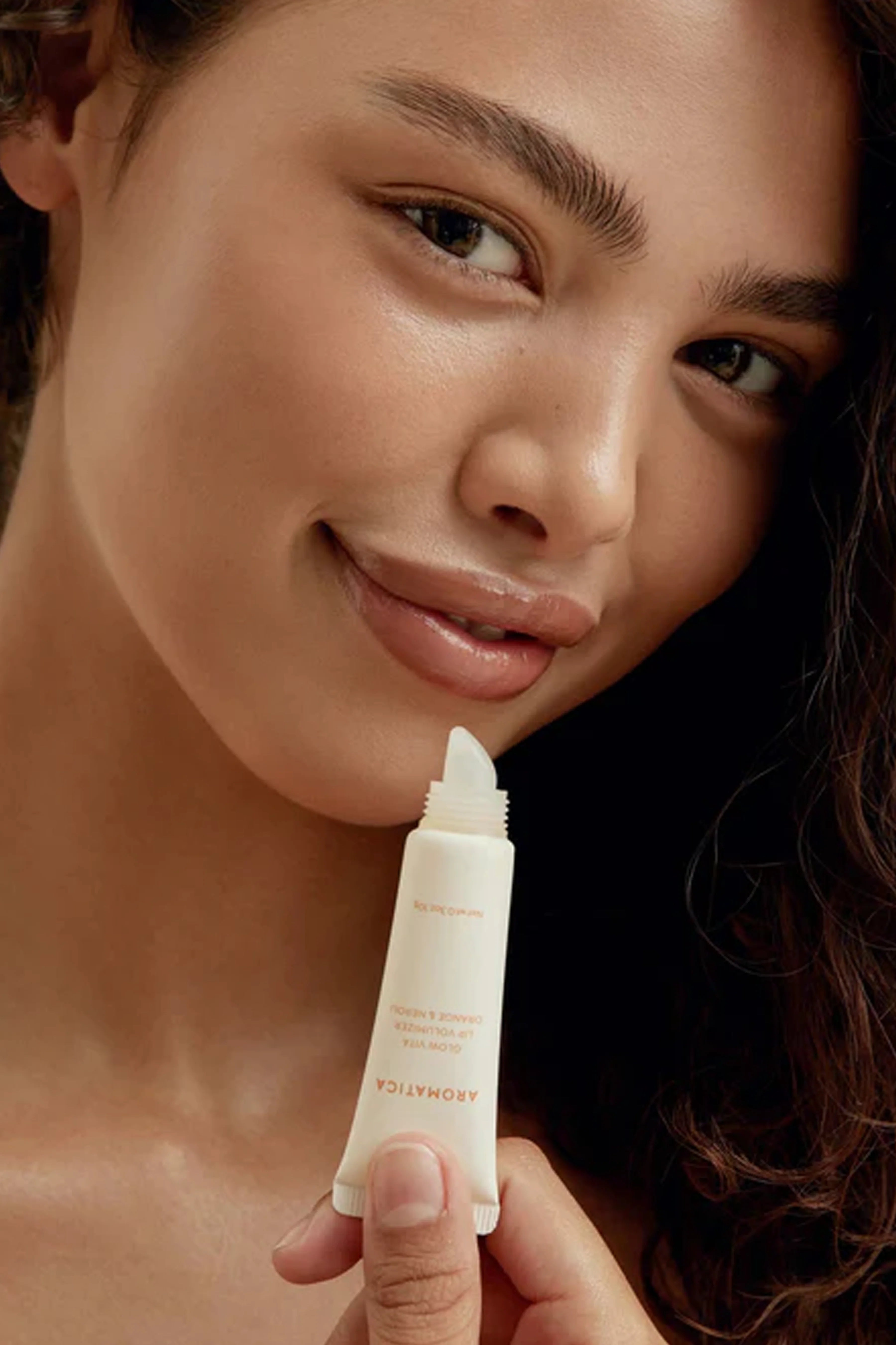 Aromatica-Aromatica Glow Vita Lip Volumizer Orange & Neroli 10g Portakal & Neroli Vegan Dudak Dolgunlaştırıcı-Lip Balm-3-Milagron.com