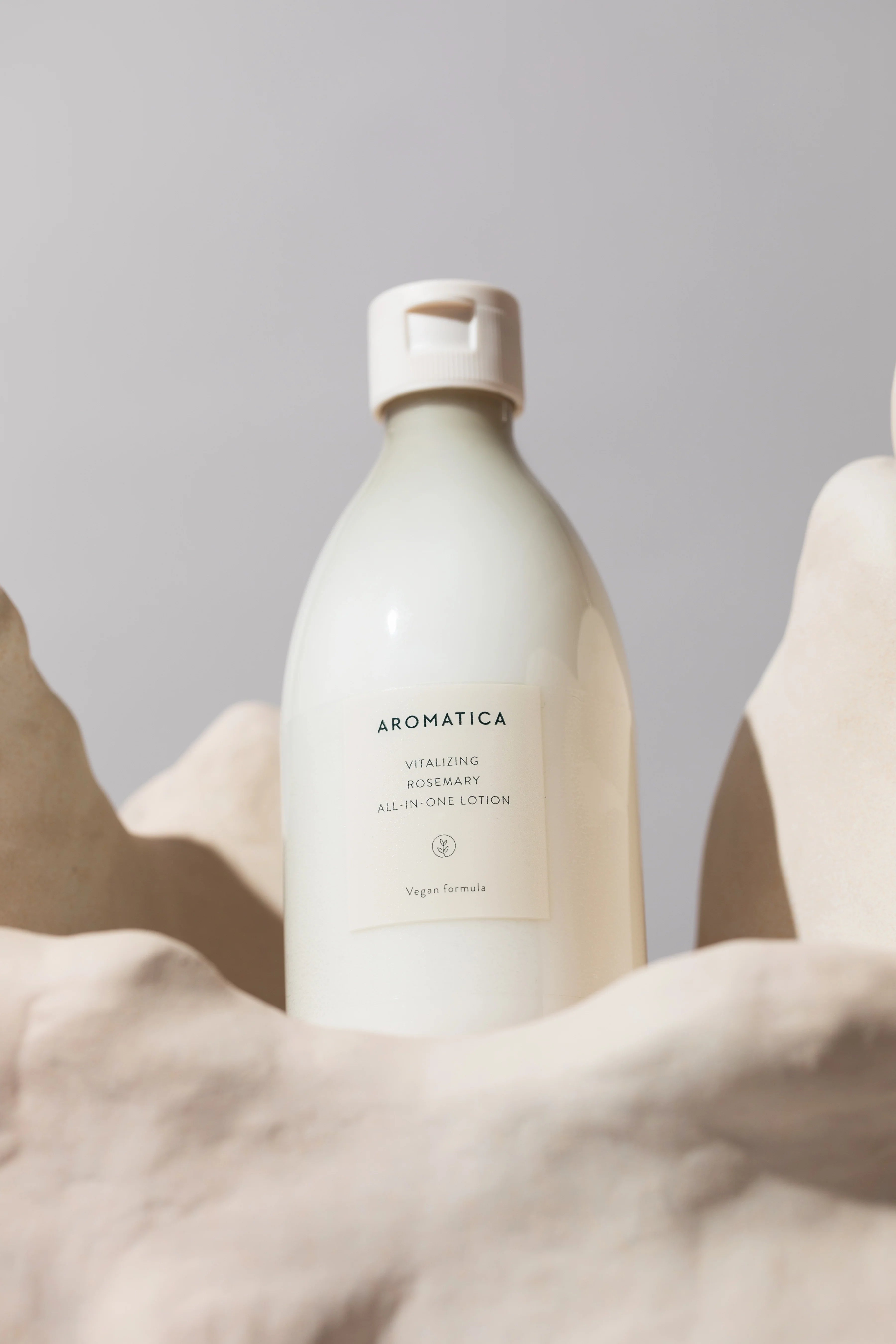 Aromatica-Aromatica Vitalizing Rosemary All In One Lotion 300ml Canlandırıcı Biberiye Hepsi Bir Arada Vegan Losyon-Vücut Losyonu-4-Milagron.com