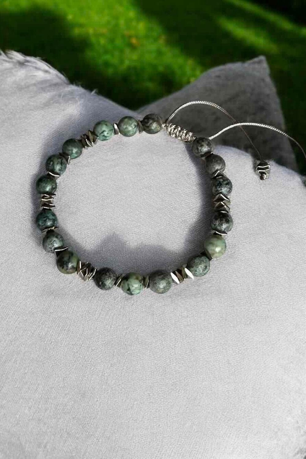 Arven’s World by Aylin Işıklı-Afrika Turkuazı / Hematit Bileklik-Bileklik-1-Milagron.com