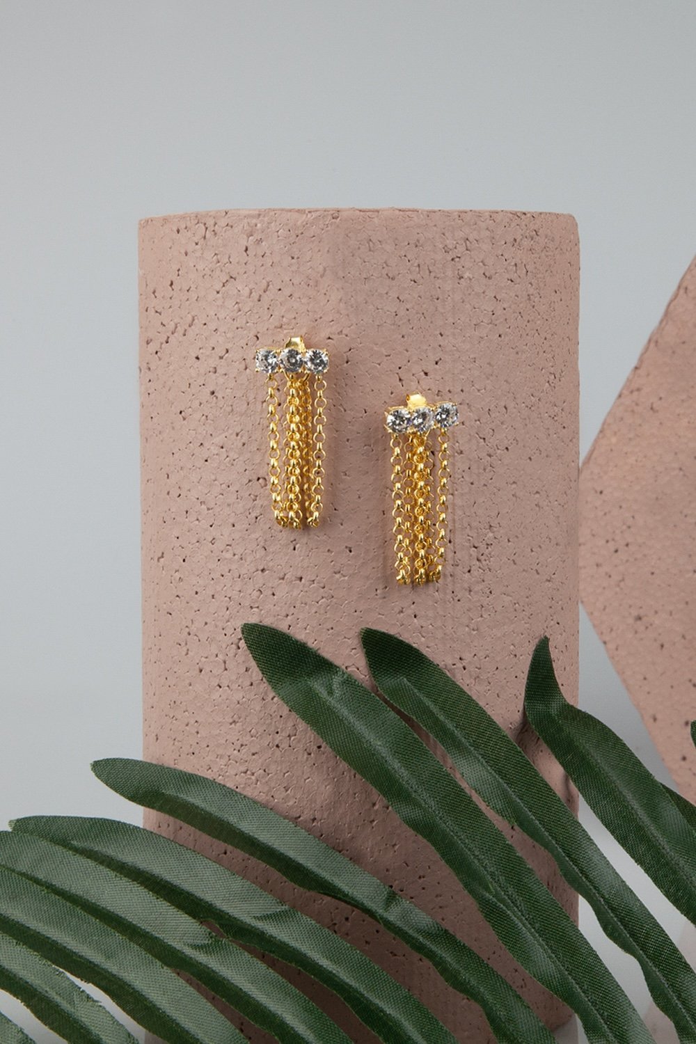 Arven’s World by Aylin Işıklı-Alla Marcia Küpe-Küpe-1-Milagron.com