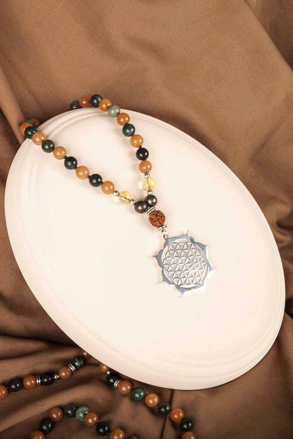 Arven’s World by Aylin Işıklı-Bereket Mala Kolye-Kolye-4-Milagron.com